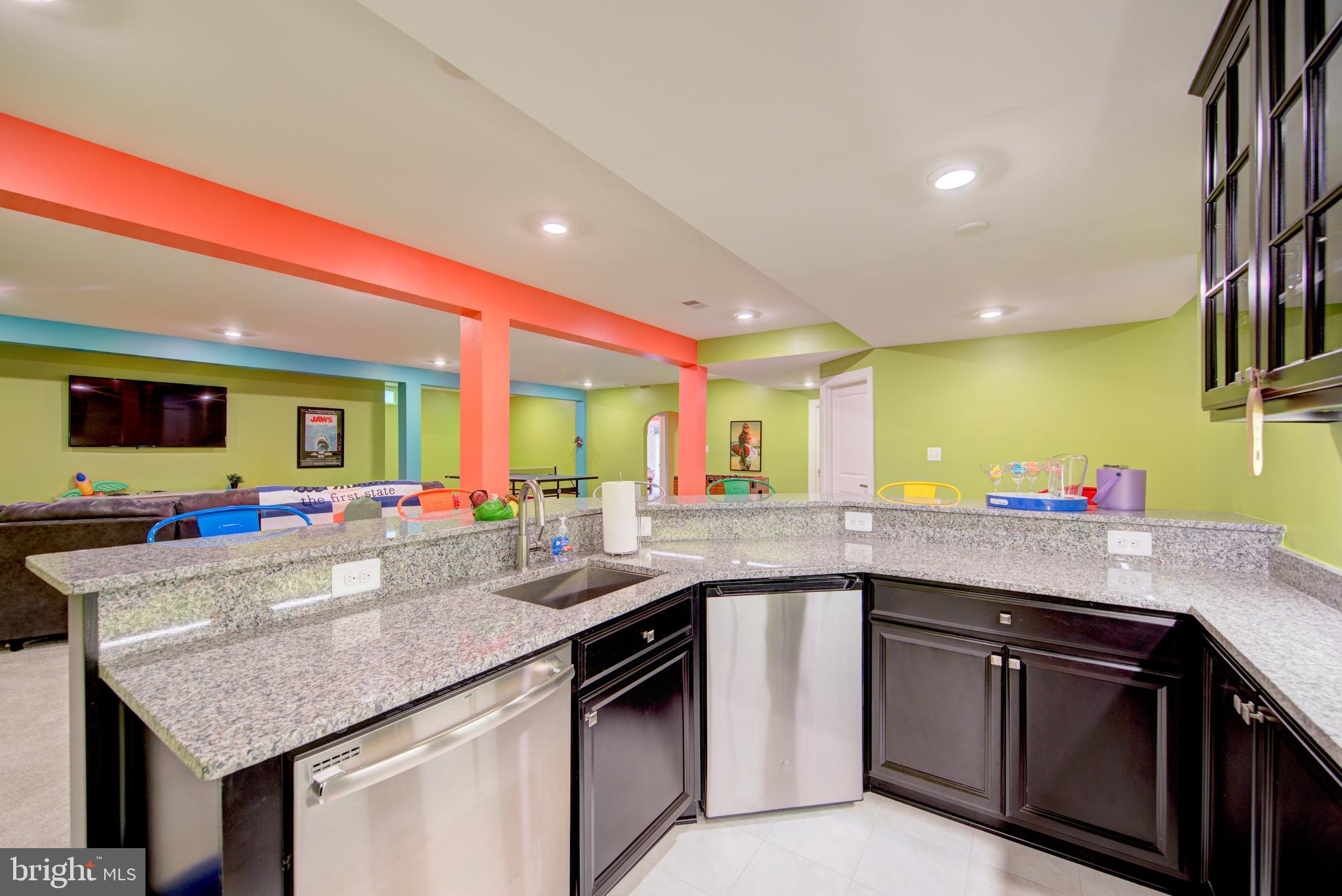 COASTAL CLUB - Residential