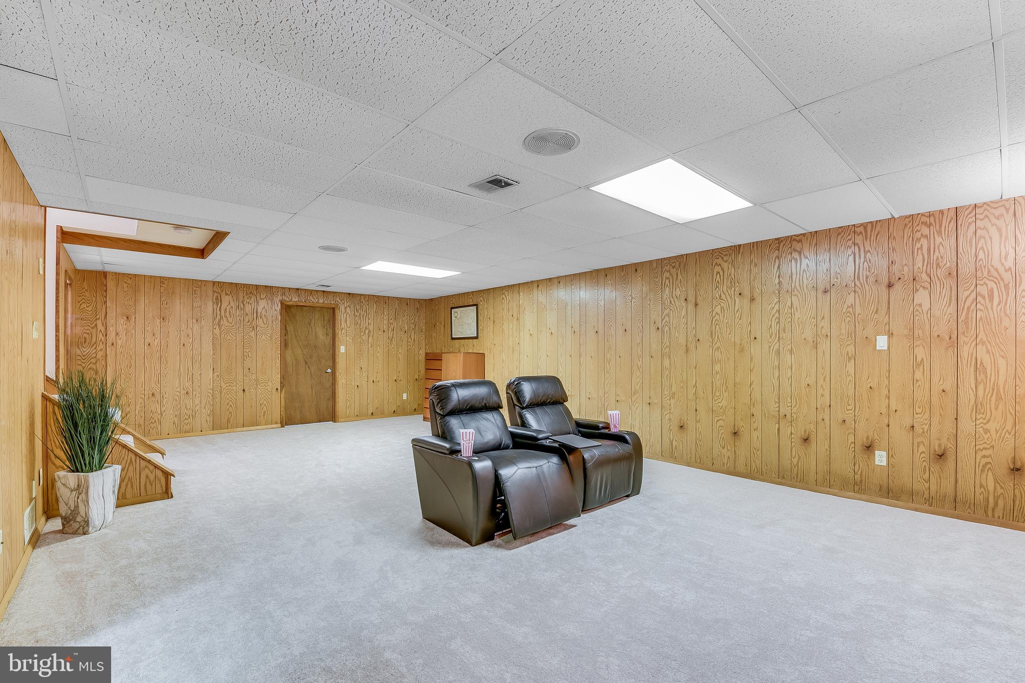 LONG POINT ON THE SEVERN - Residential