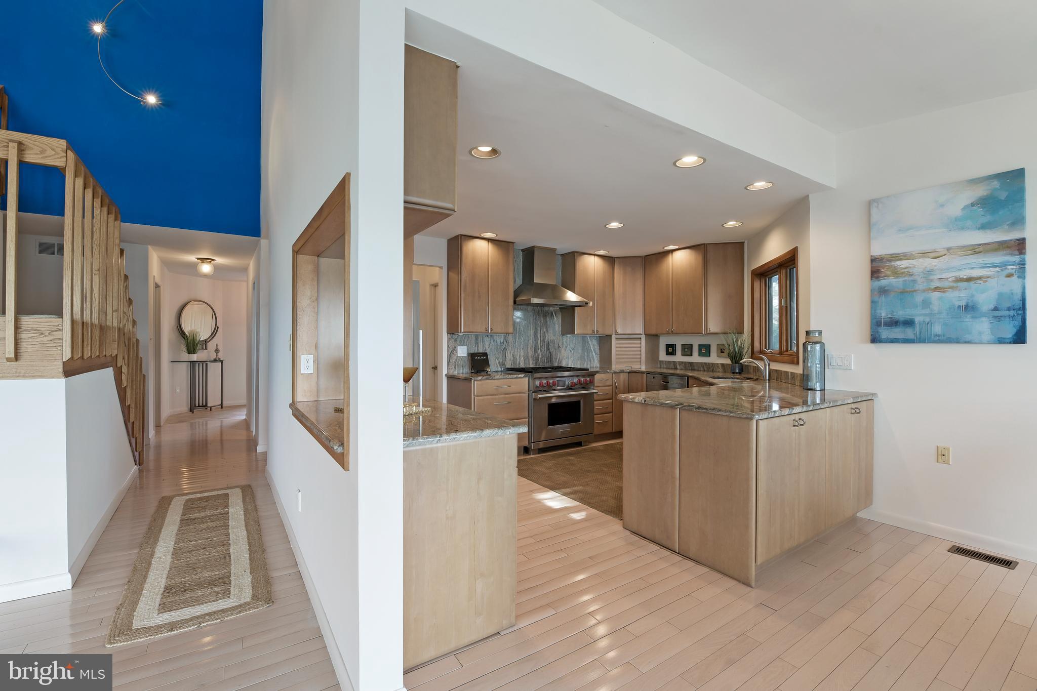 LONG POINT ON THE SEVERN - Residential