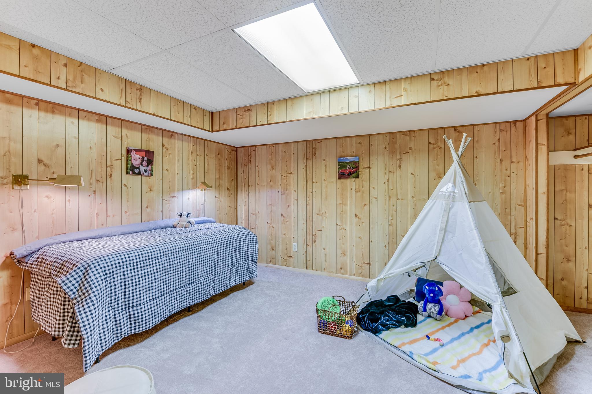 LONG POINT ON THE SEVERN - Residential