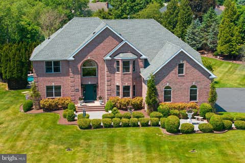 Homes For Sale - 3 Roosevelt Avenue<br/> Mercer County, PENNINGTON, NJ 08534