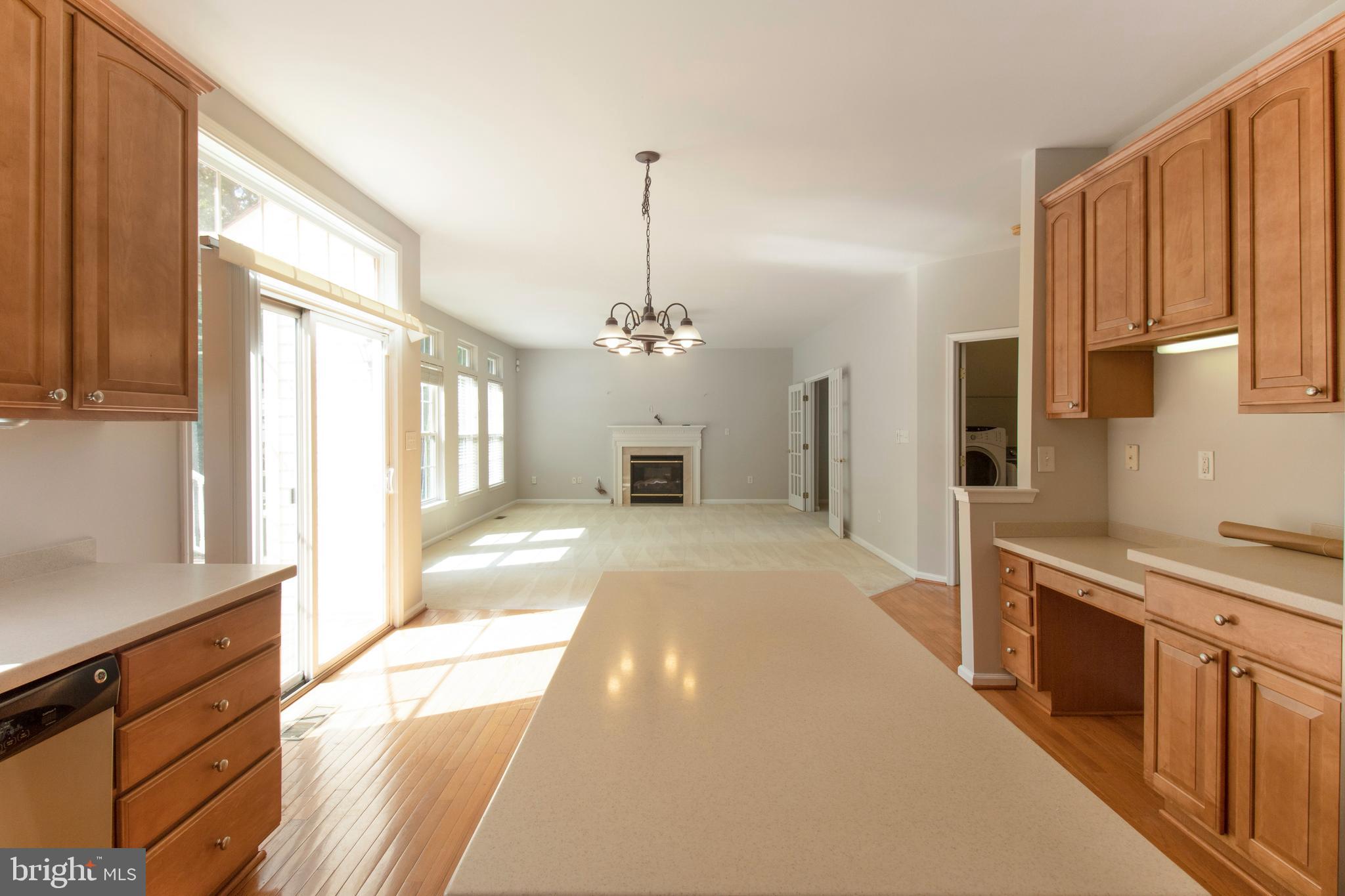 LOGANS RUN - Residential