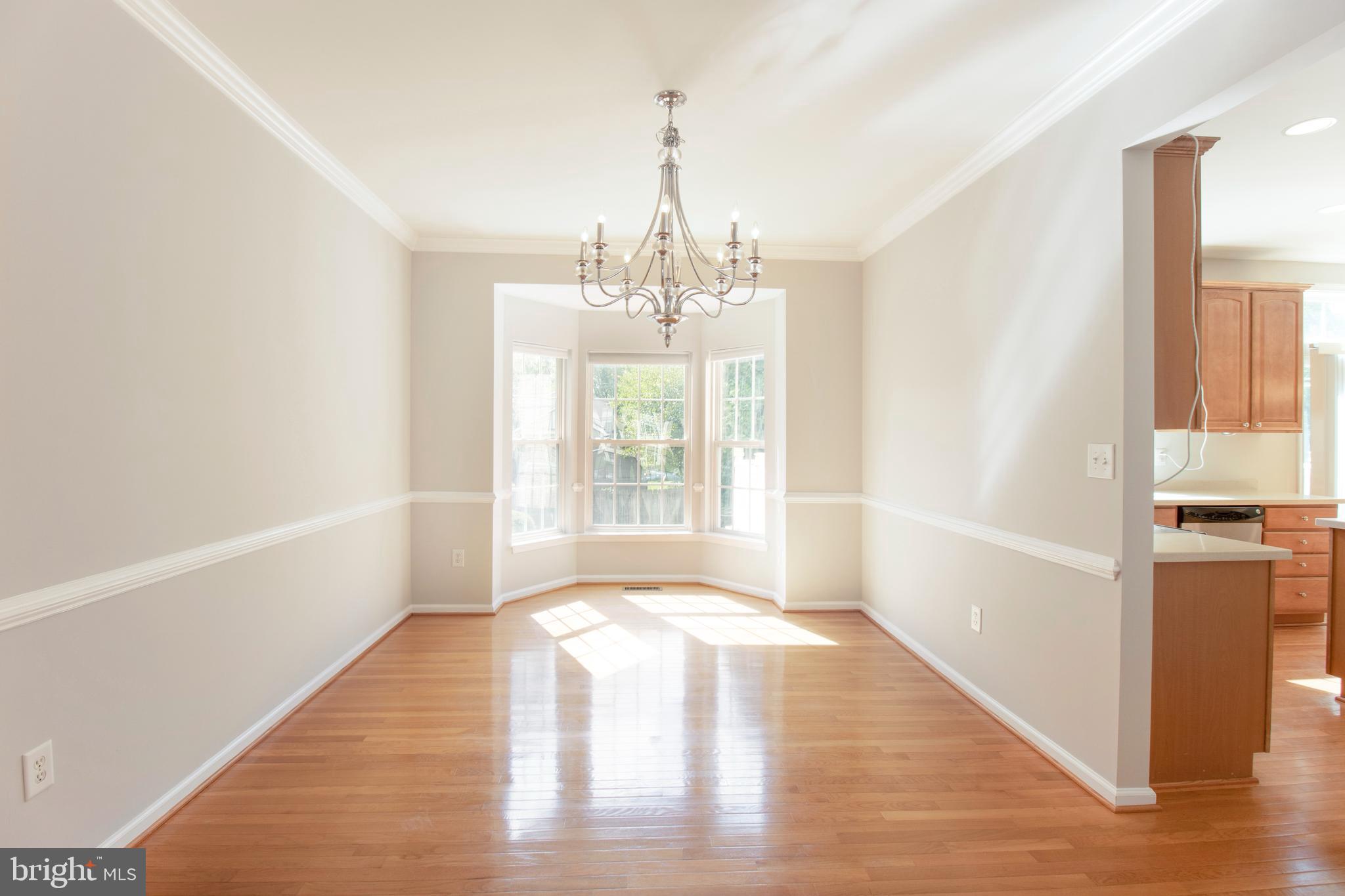 LOGANS RUN - Residential