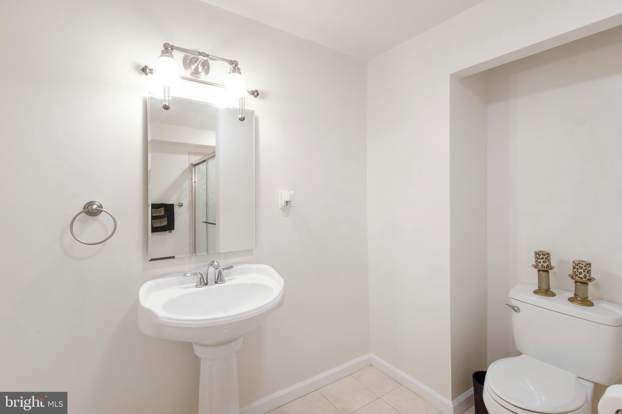 LOGANS RUN - Residential