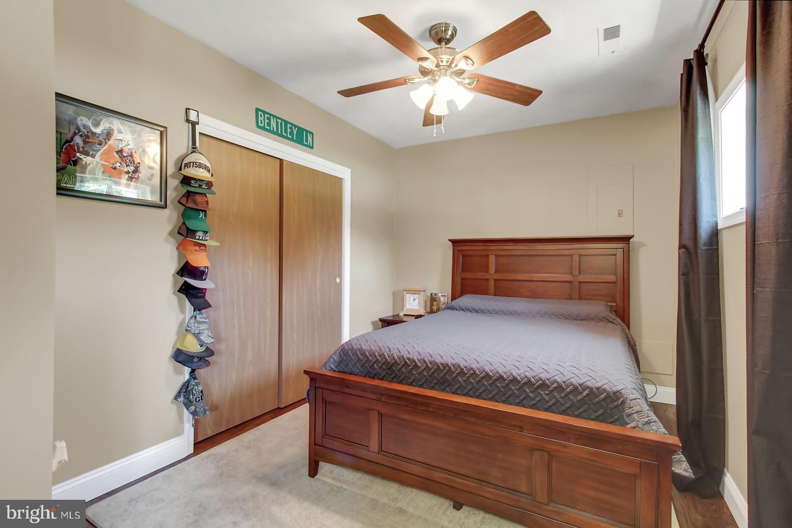 OUTDOOR COUNTRY CLUB - Residential