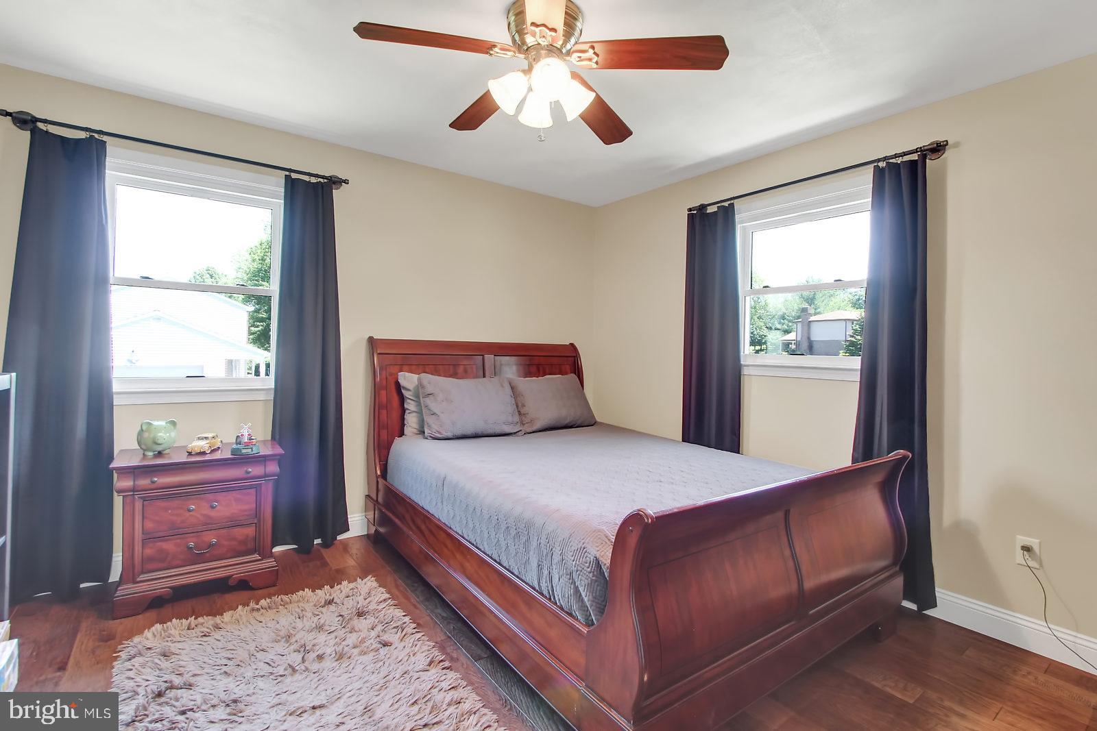 OUTDOOR COUNTRY CLUB - Residential