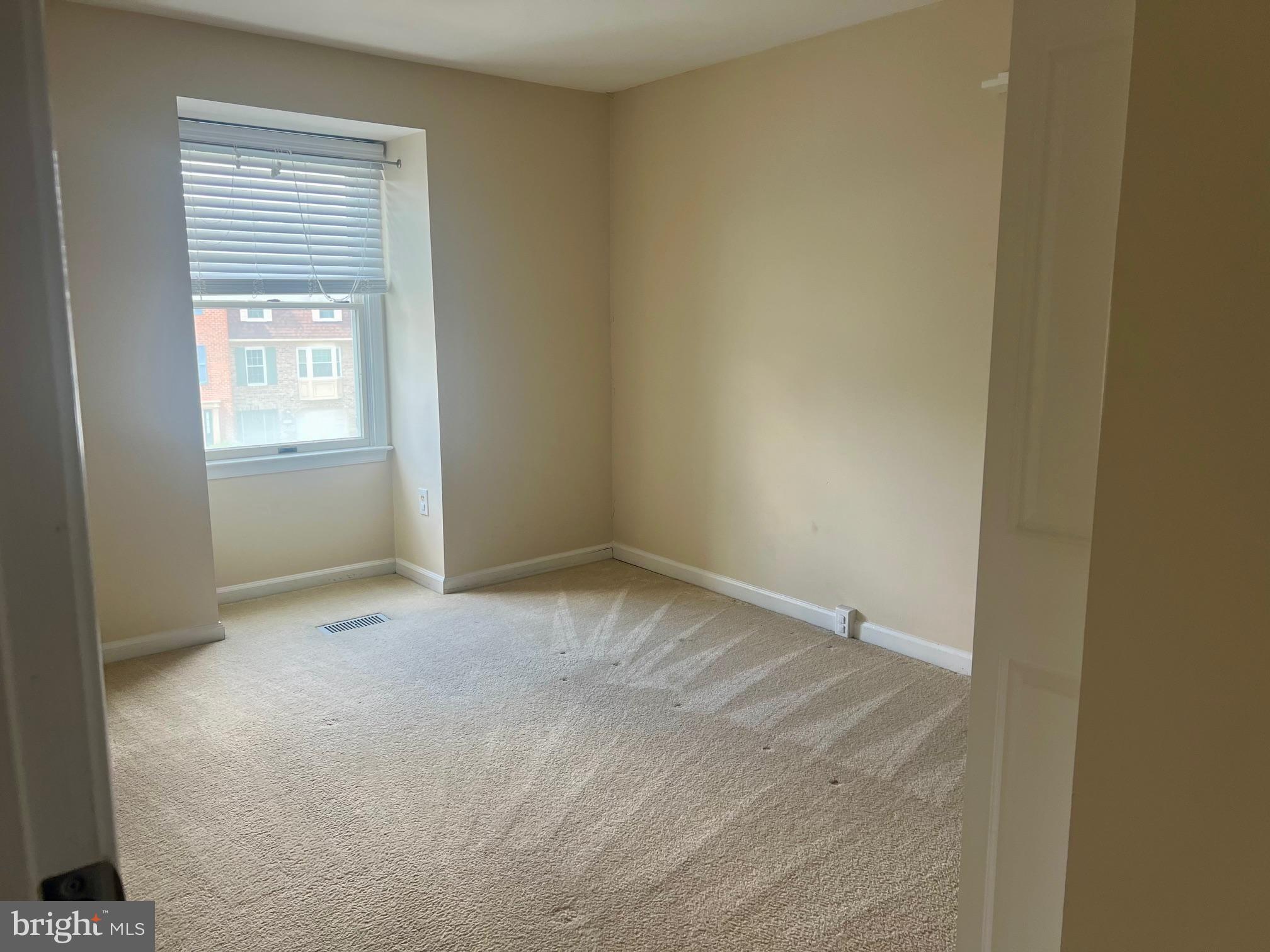 WATERSIDE - Residential Lease