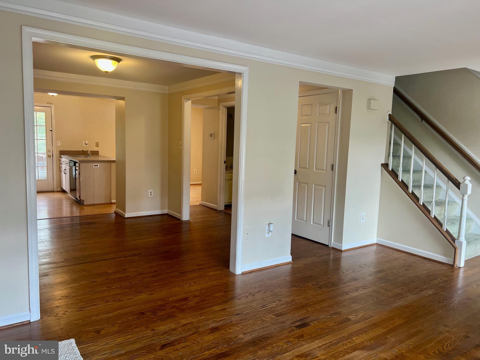 WATERSIDE - Residential Lease