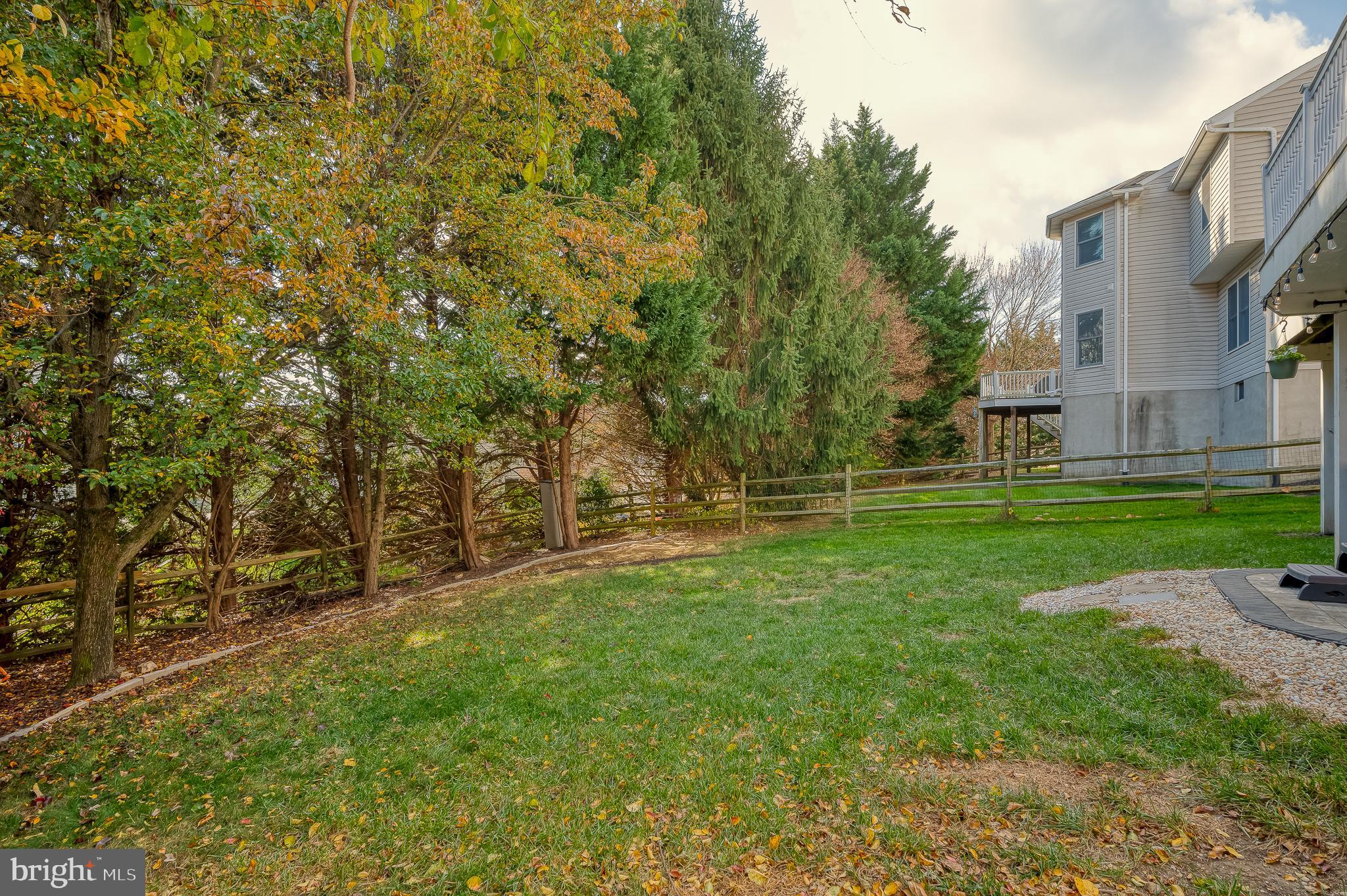 SADDLE RIDGE - Residential