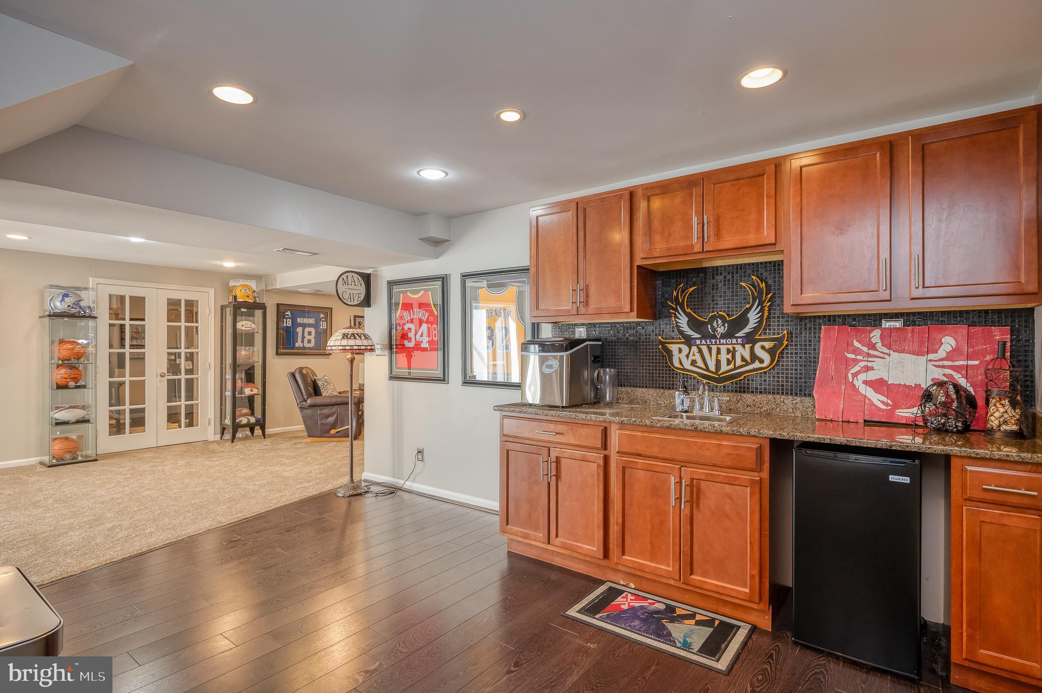 SADDLE RIDGE - Residential