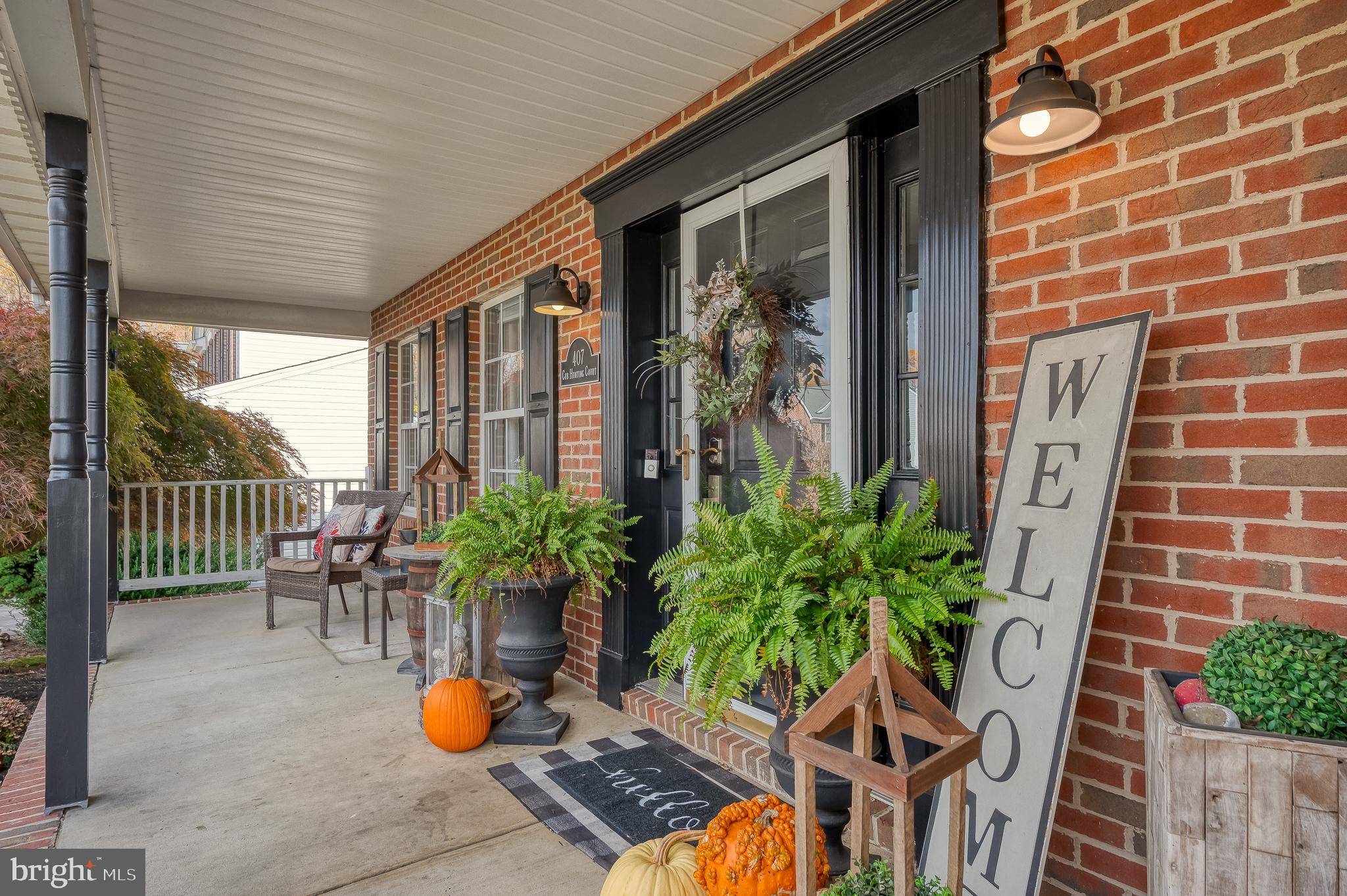 SADDLE RIDGE - Residential