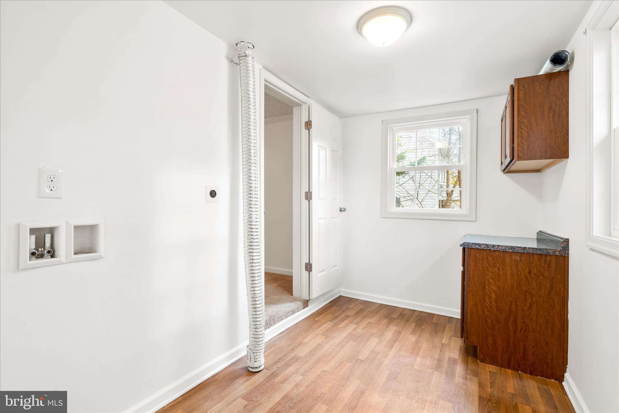 FLAG MARSH HEIGHTS - Residential Lease