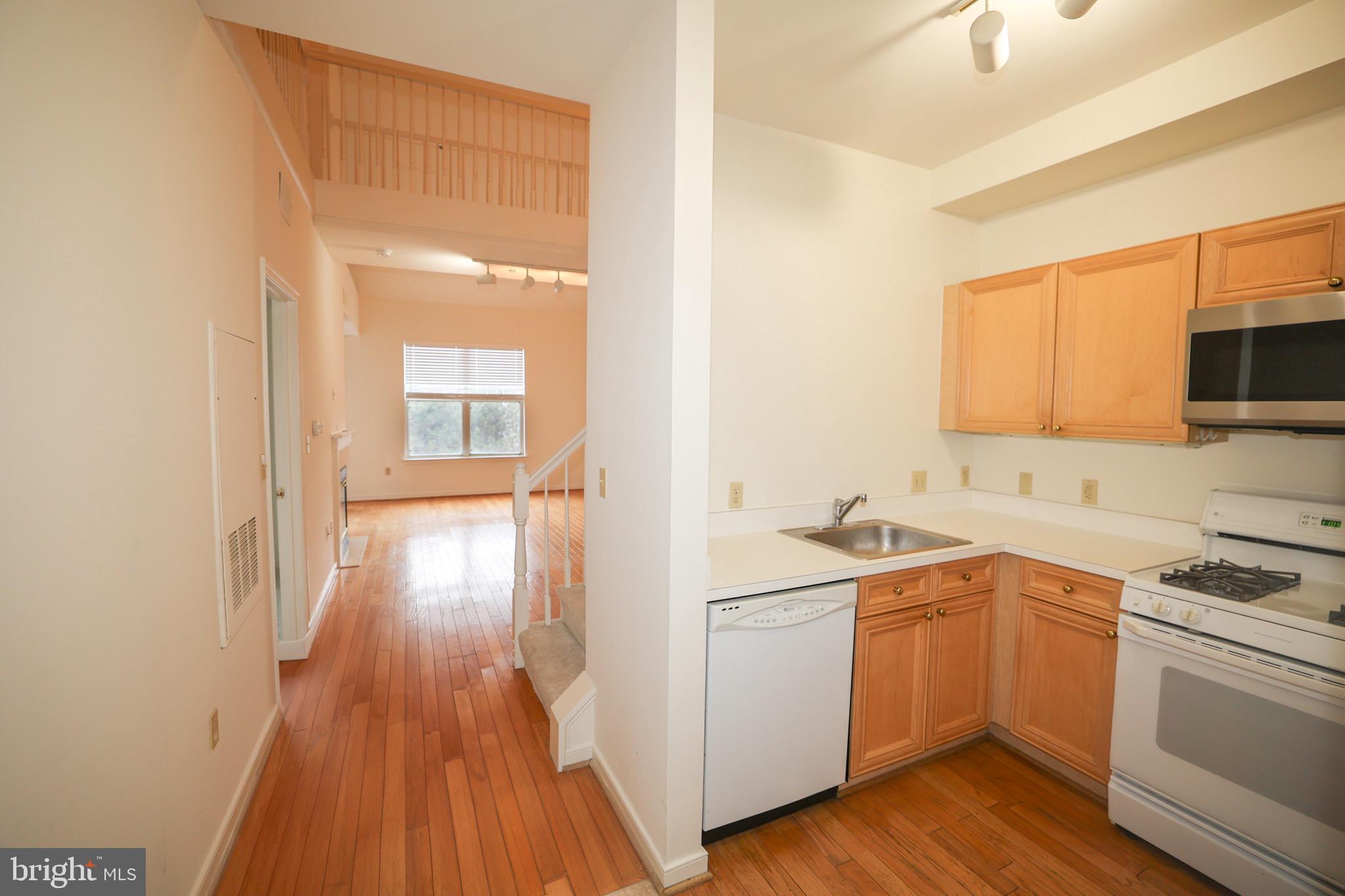 LILLIAN COURT AT TYSONS - Residential Lease