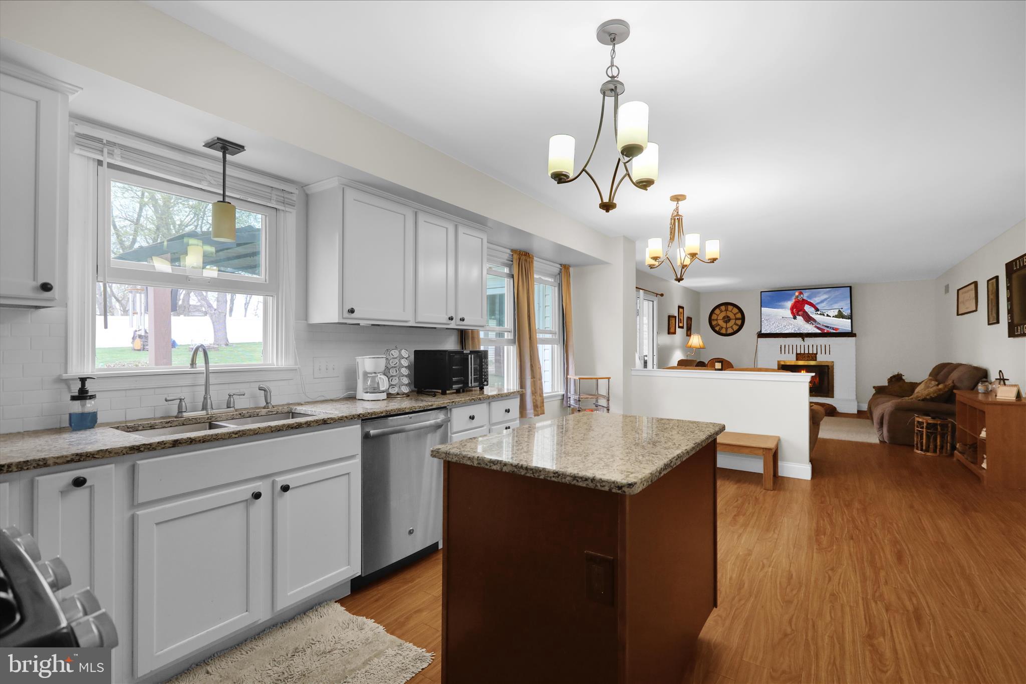 AMITY GARDENS - Residential