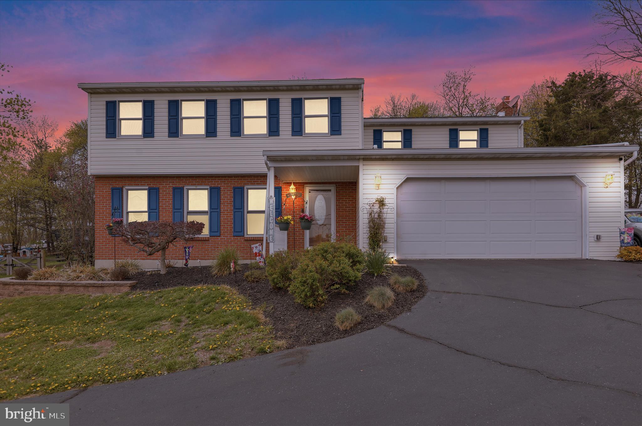 AMITY GARDENS - Residential