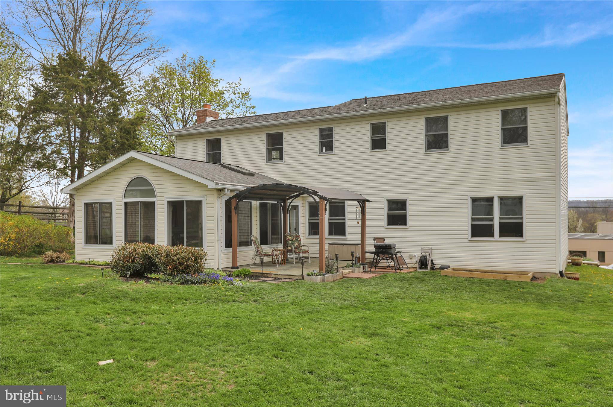 AMITY GARDENS - Residential