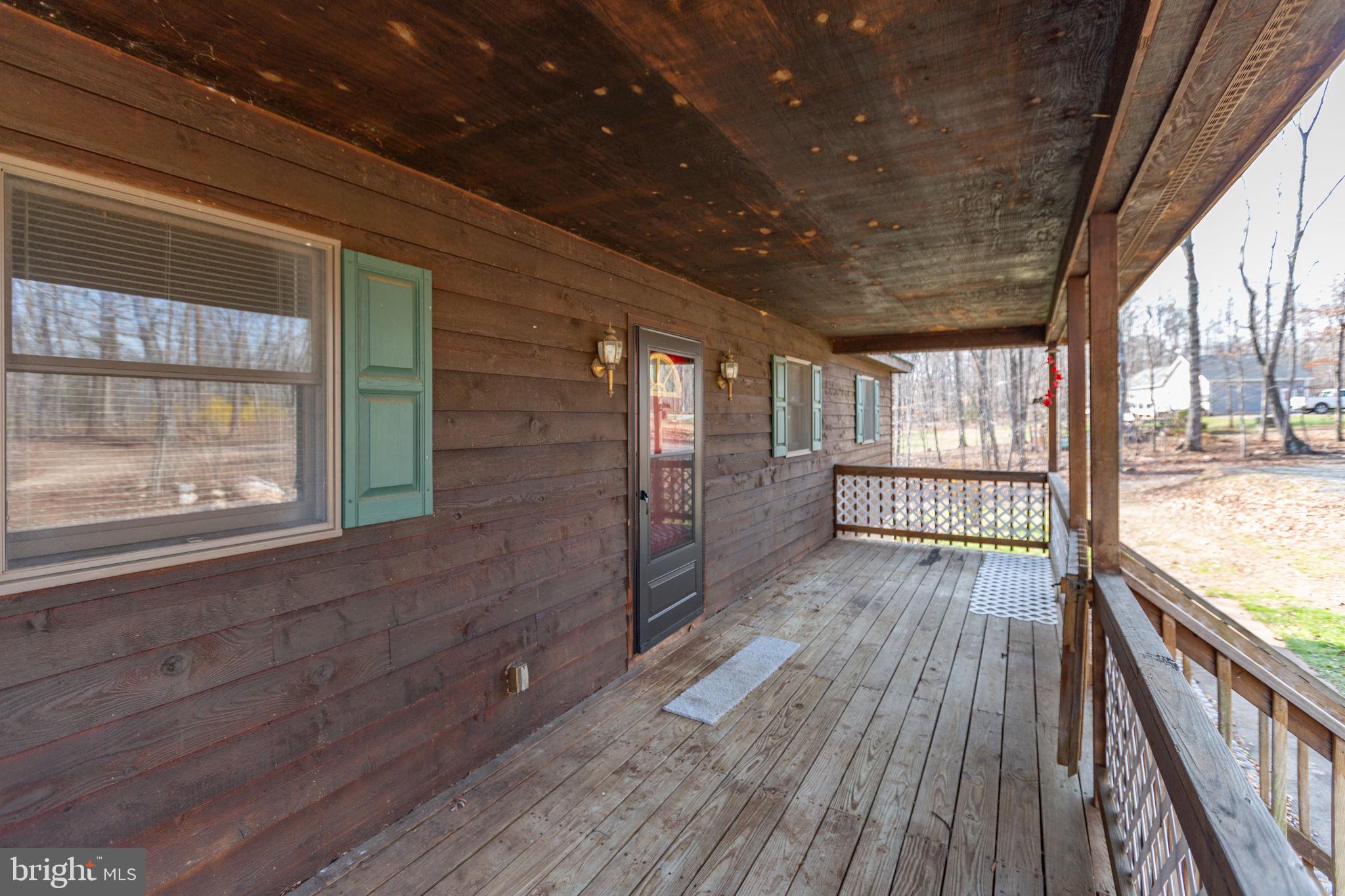 SHEPPERDS GROVE - Residential