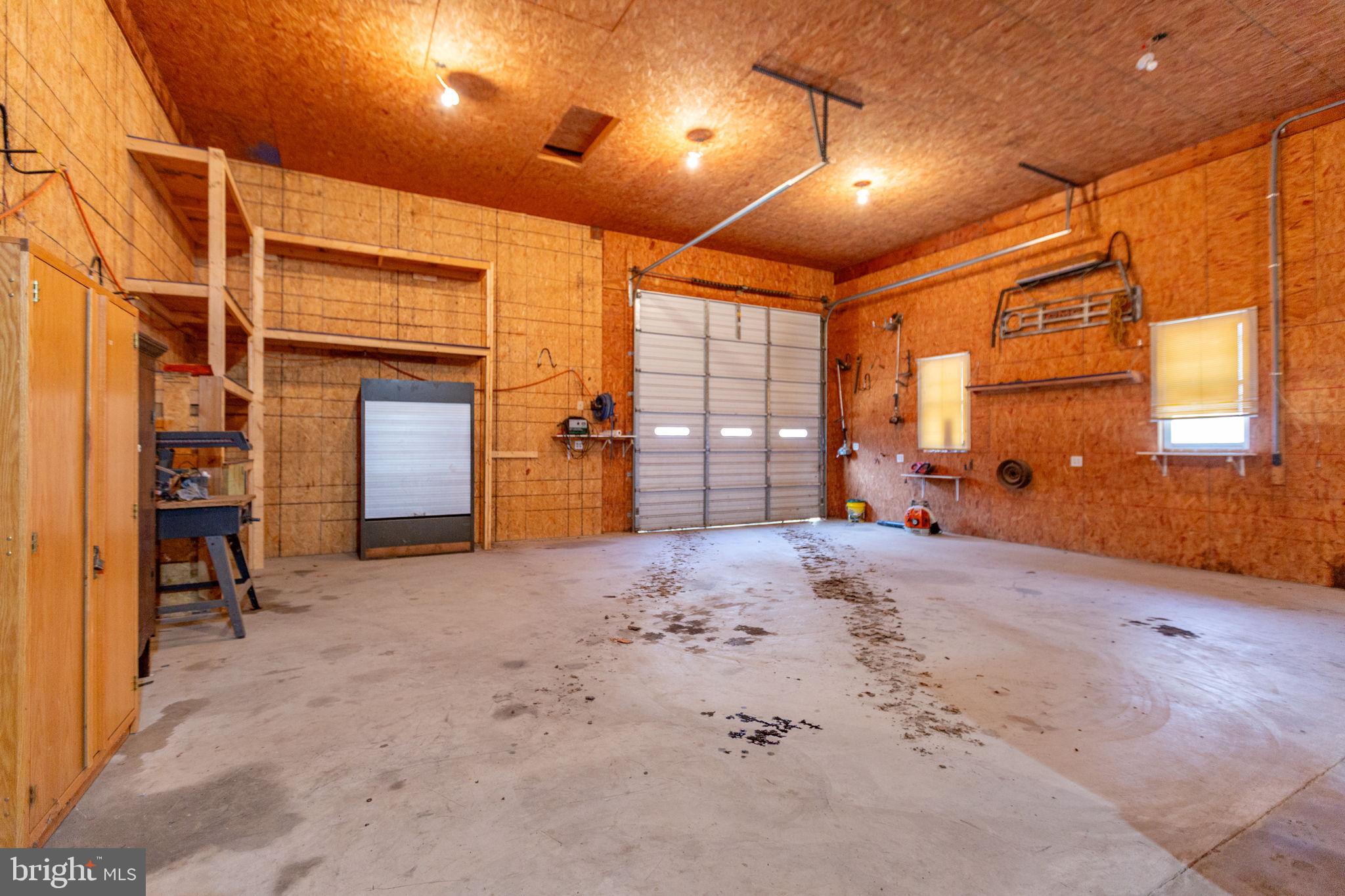 SHEPPERDS GROVE - Residential