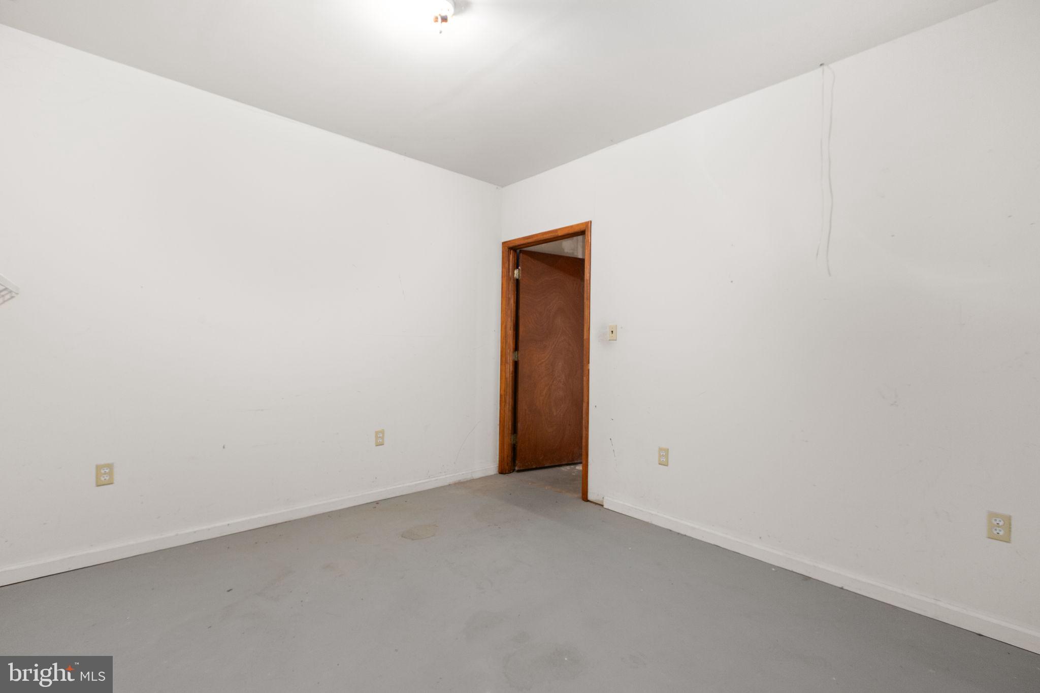 SHEPPERDS GROVE - Residential