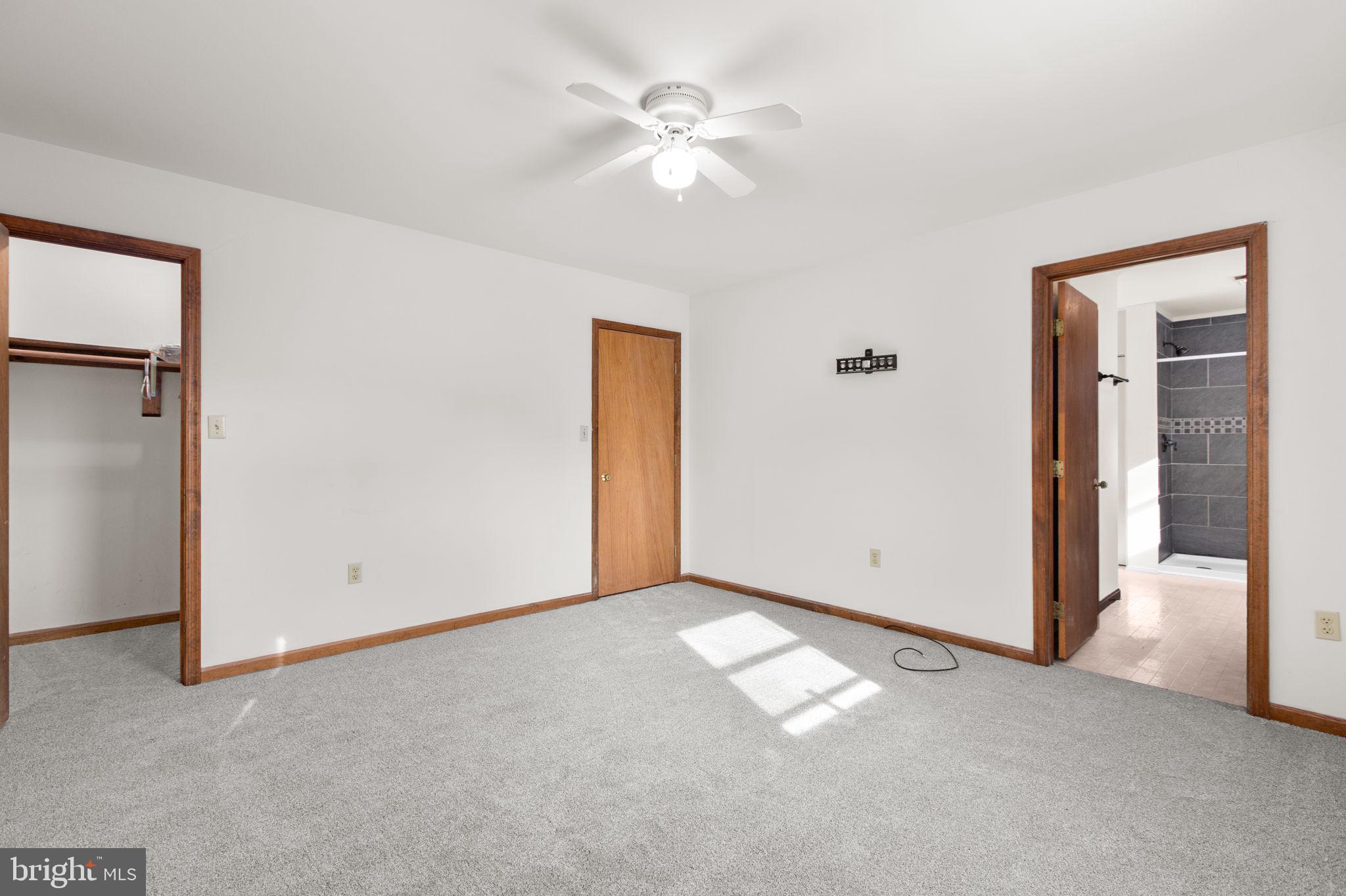 SHEPPERDS GROVE - Residential