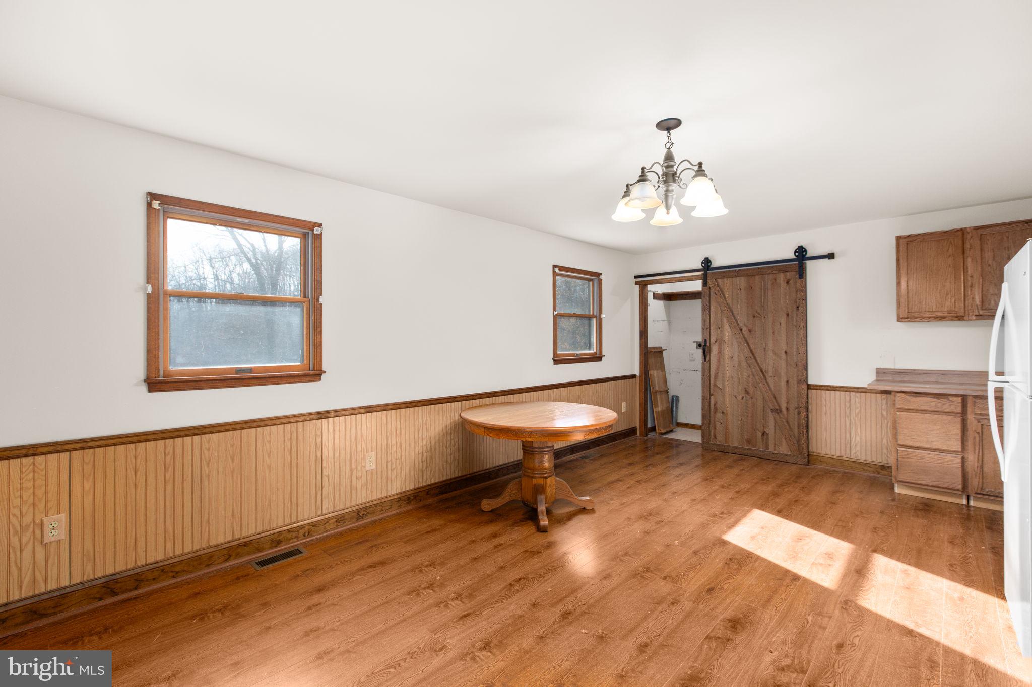 SHEPPERDS GROVE - Residential