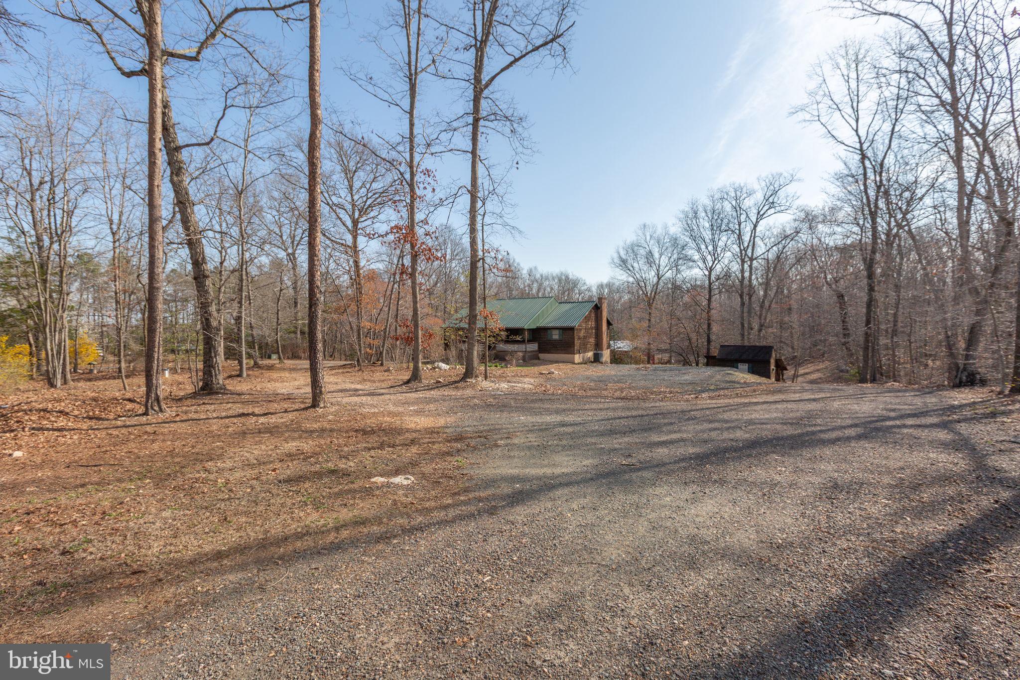 SHEPPERDS GROVE - Residential