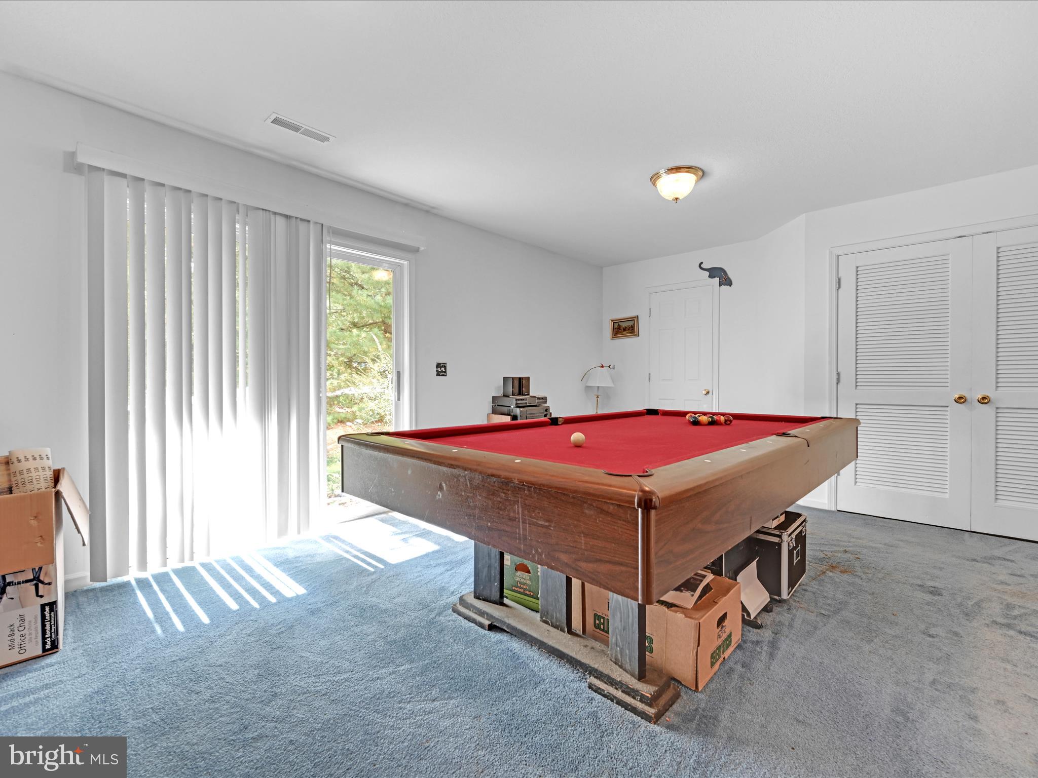 PRESIDENTIAL HEIGHTS - Residential