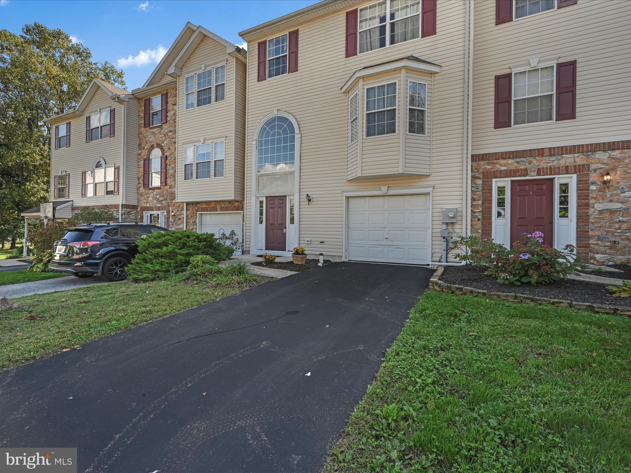 PRESIDENTIAL HEIGHTS - Residential