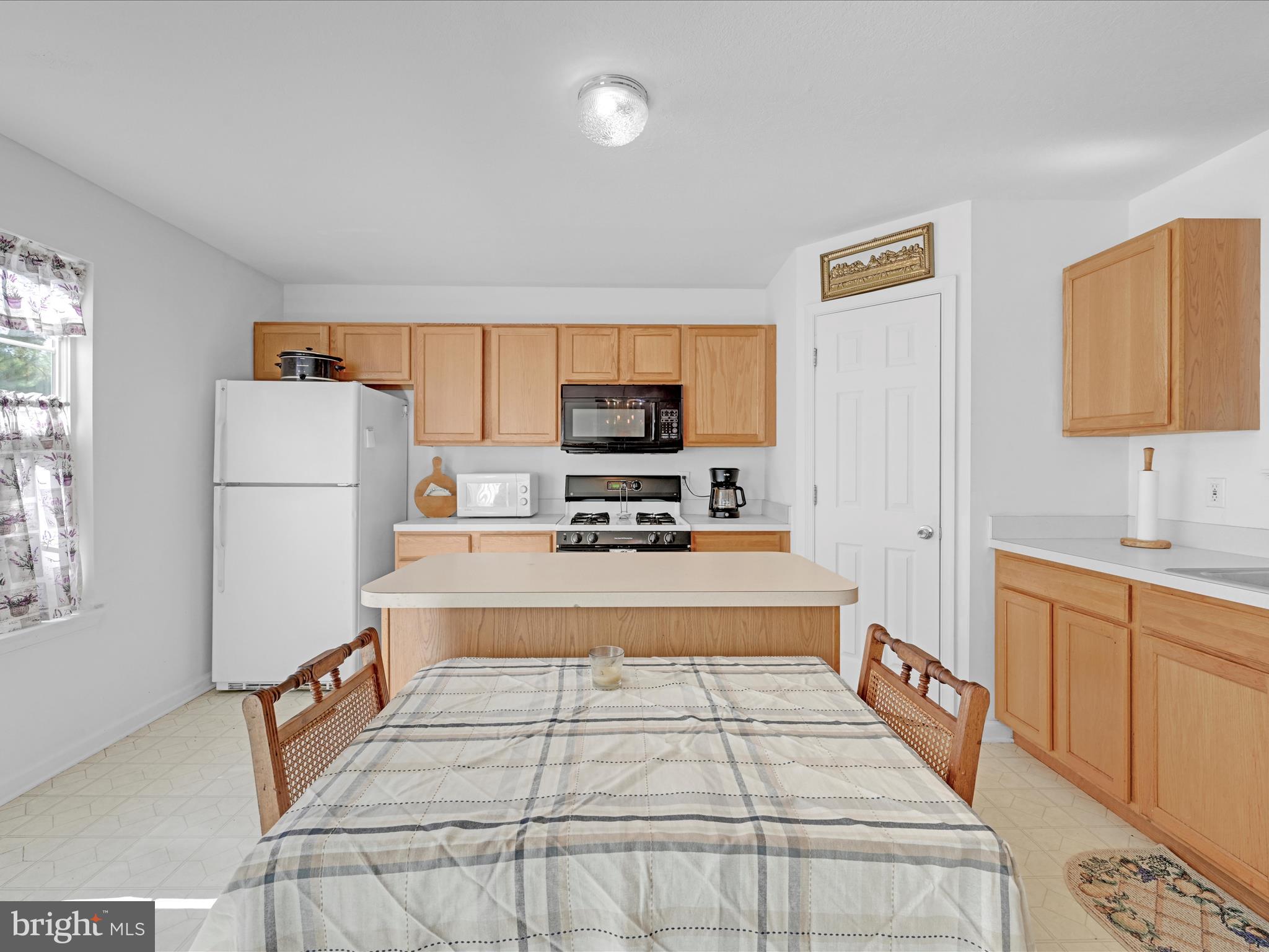 PRESIDENTIAL HEIGHTS - Residential