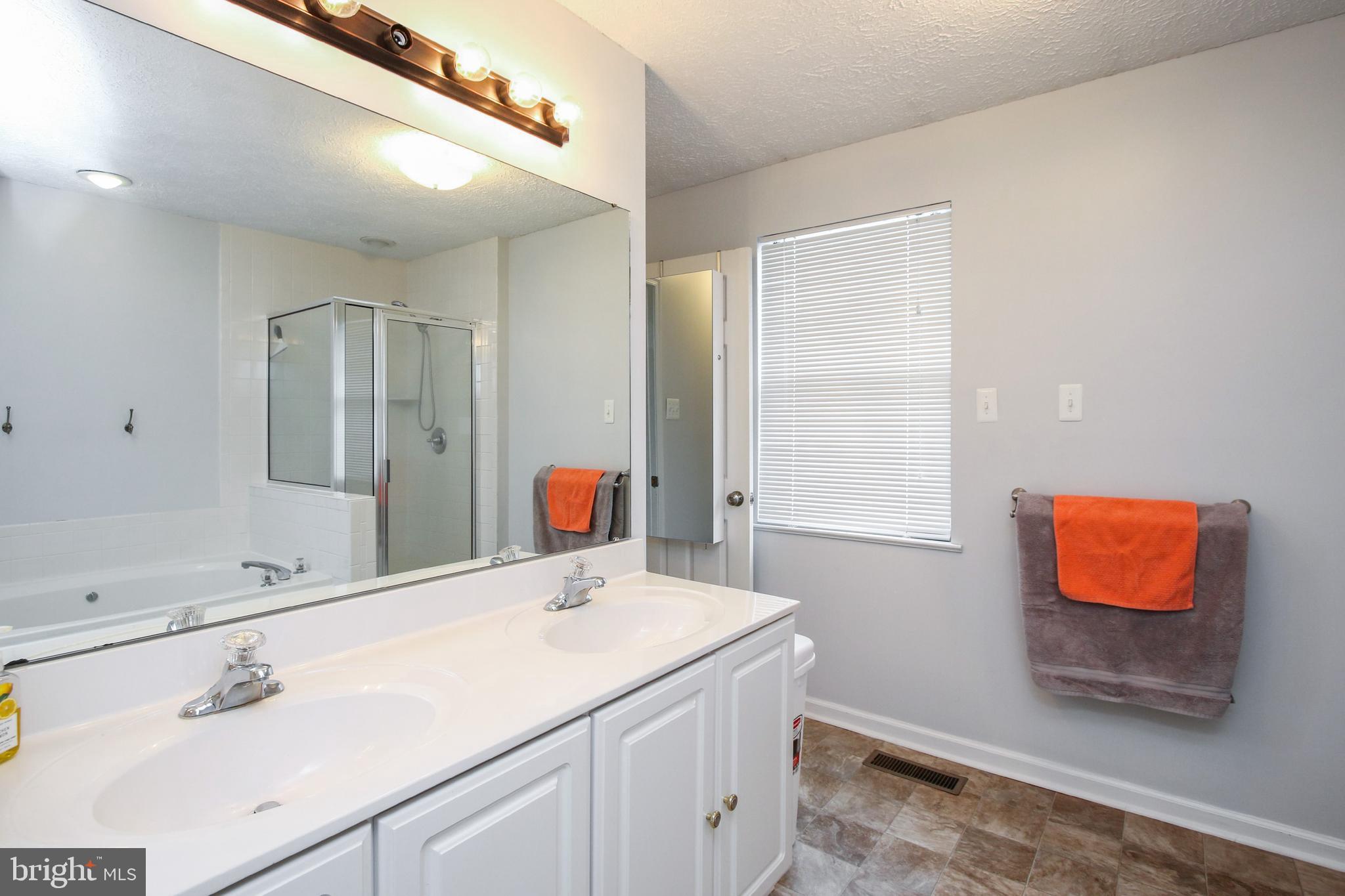 EAGLEHEAD SUMMERFIELD - Residential