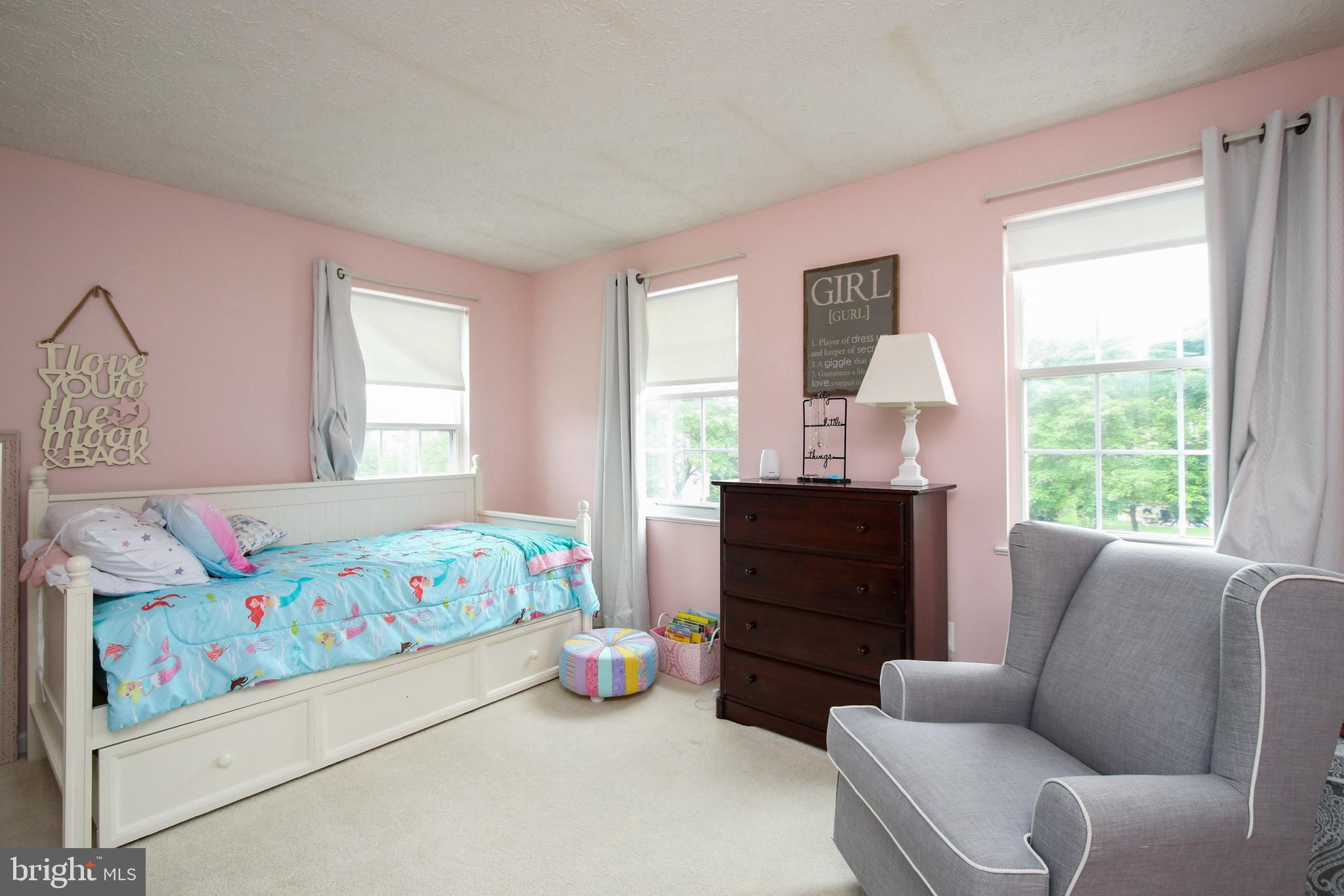 EAGLEHEAD SUMMERFIELD - Residential