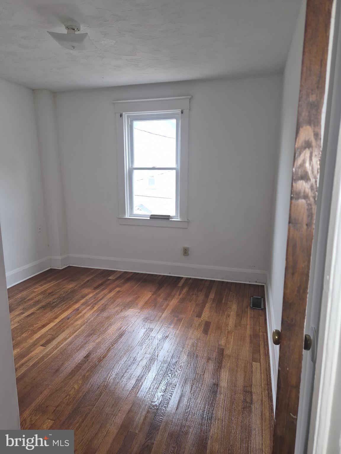 LAURAVILLE HISTORIC DISTRICT - Residential