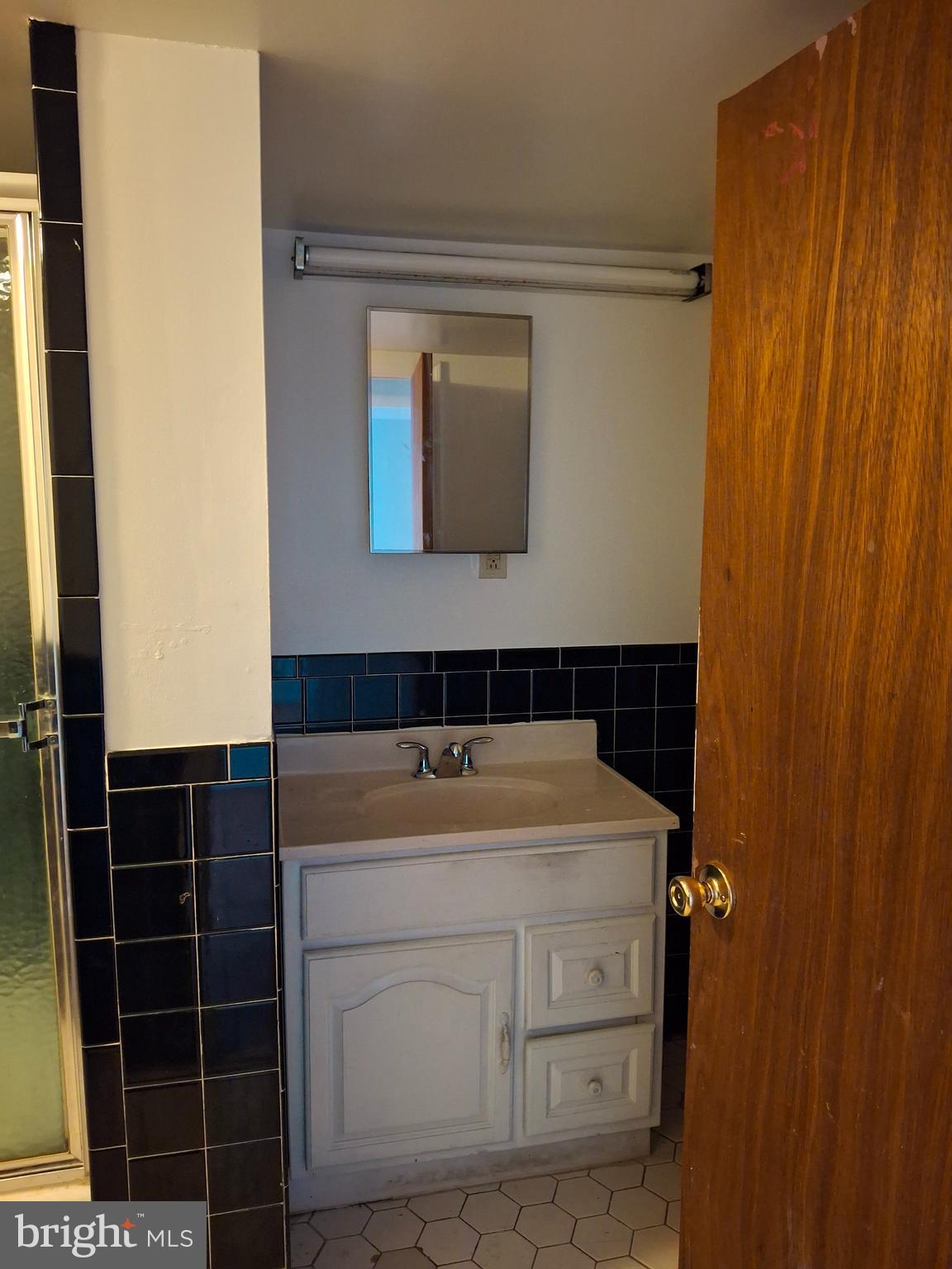 LAURAVILLE HISTORIC DISTRICT - Residential