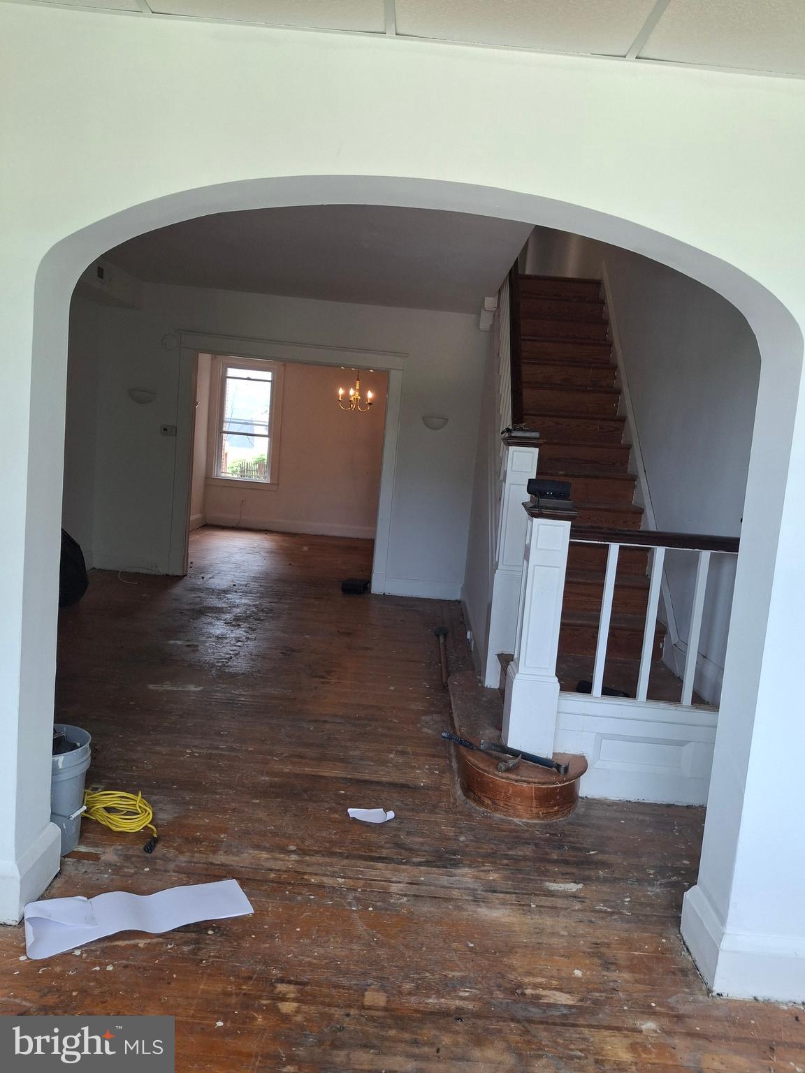 LAURAVILLE HISTORIC DISTRICT - Residential