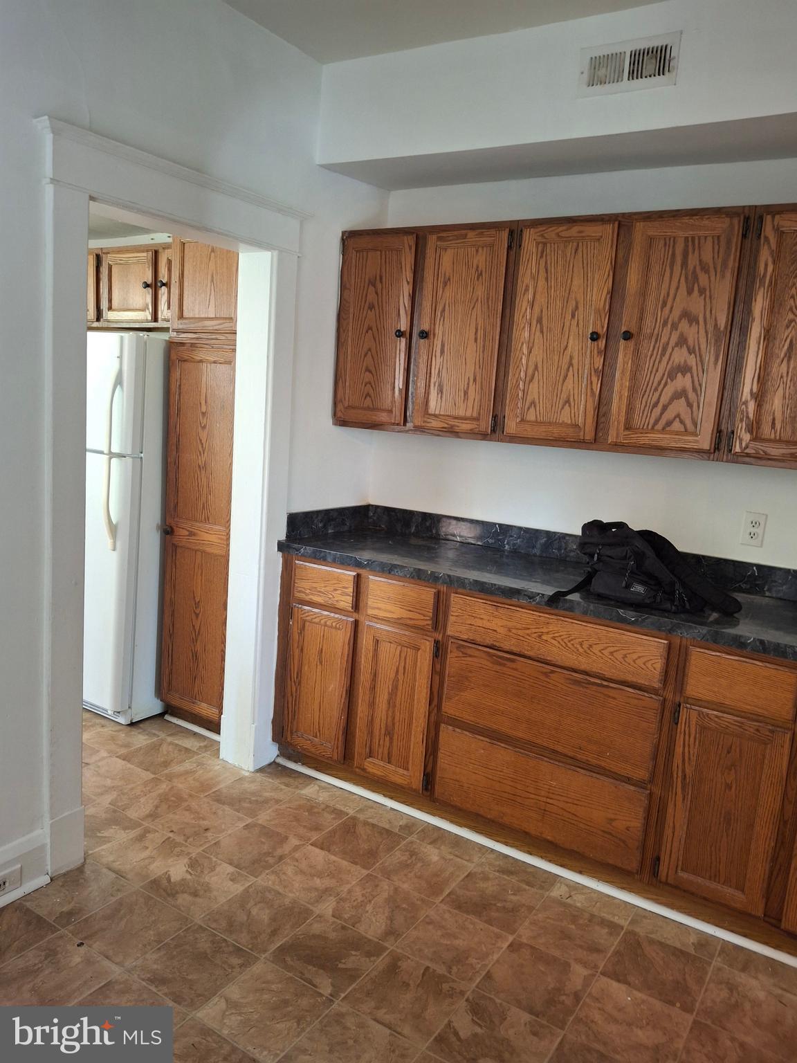 LAURAVILLE HISTORIC DISTRICT - Residential