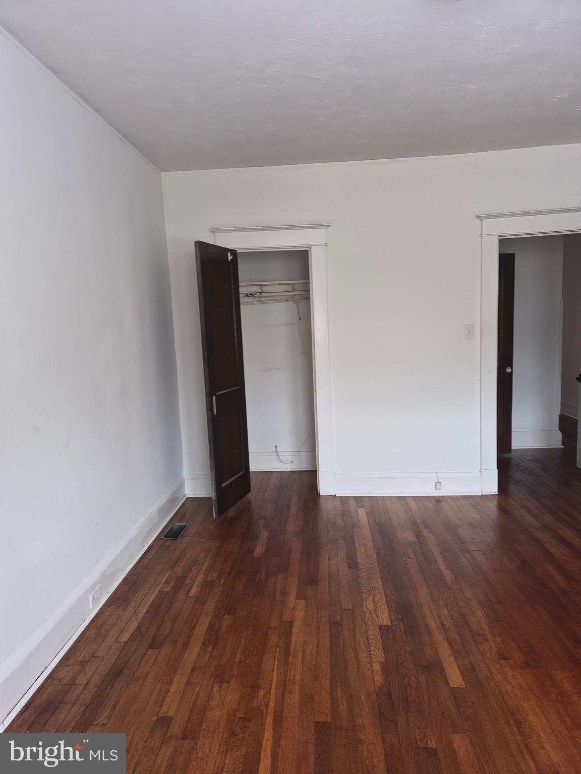 LAURAVILLE HISTORIC DISTRICT - Residential