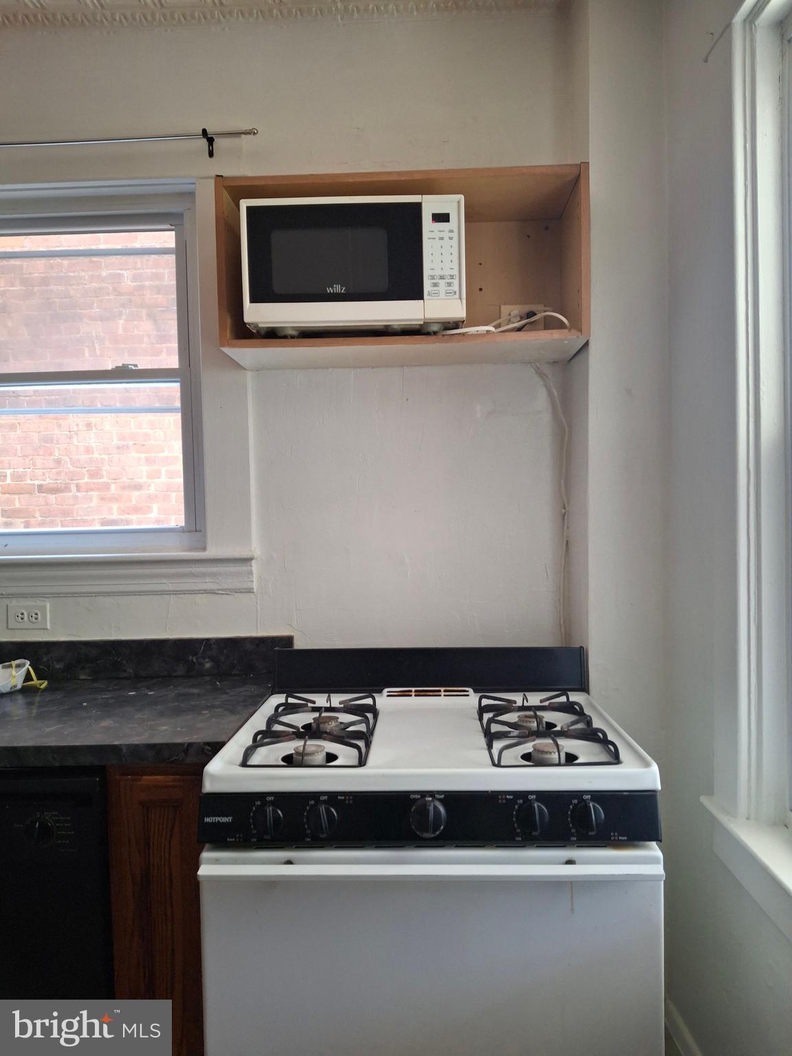 LAURAVILLE HISTORIC DISTRICT - Residential