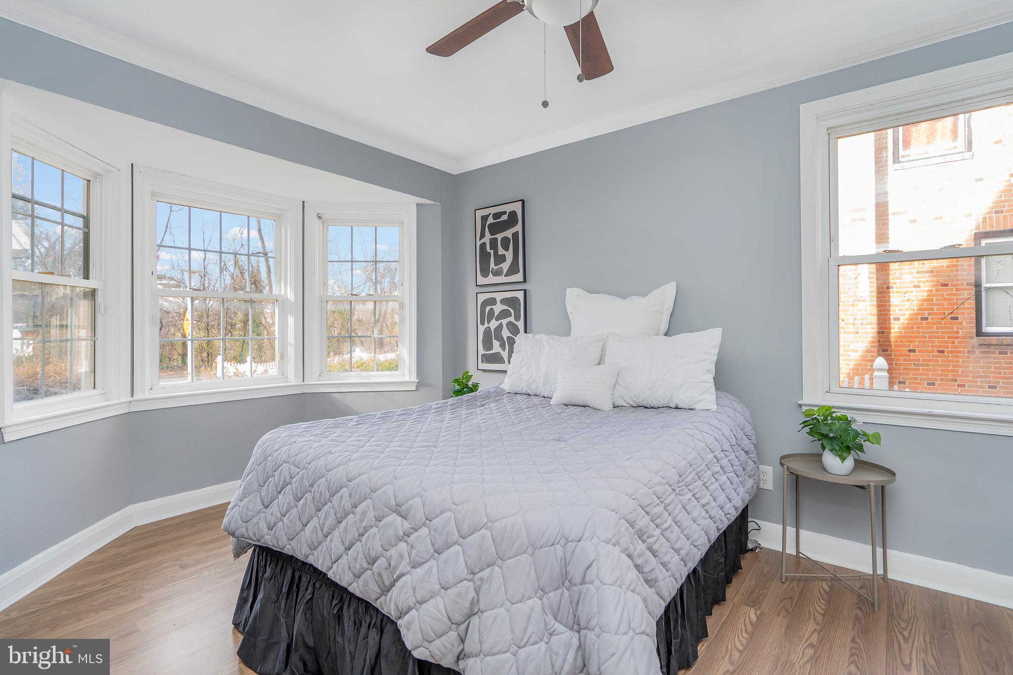 CHRISTOPHER - Residential