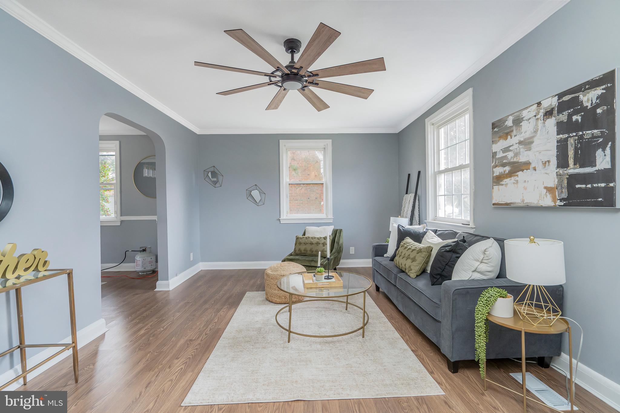 CHRISTOPHER - Residential