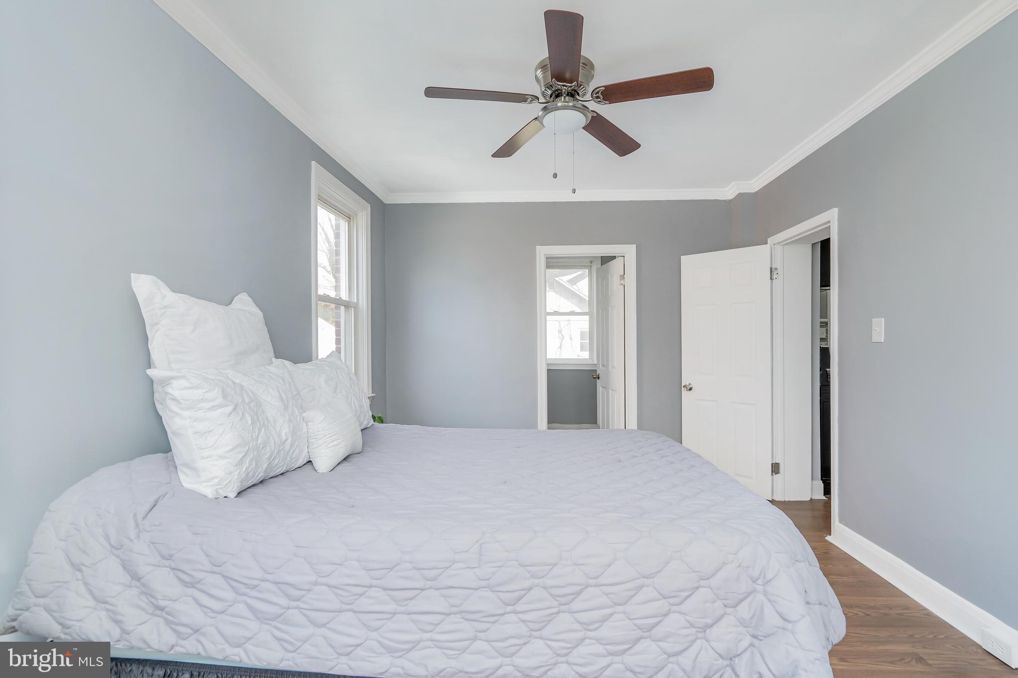 CHRISTOPHER - Residential