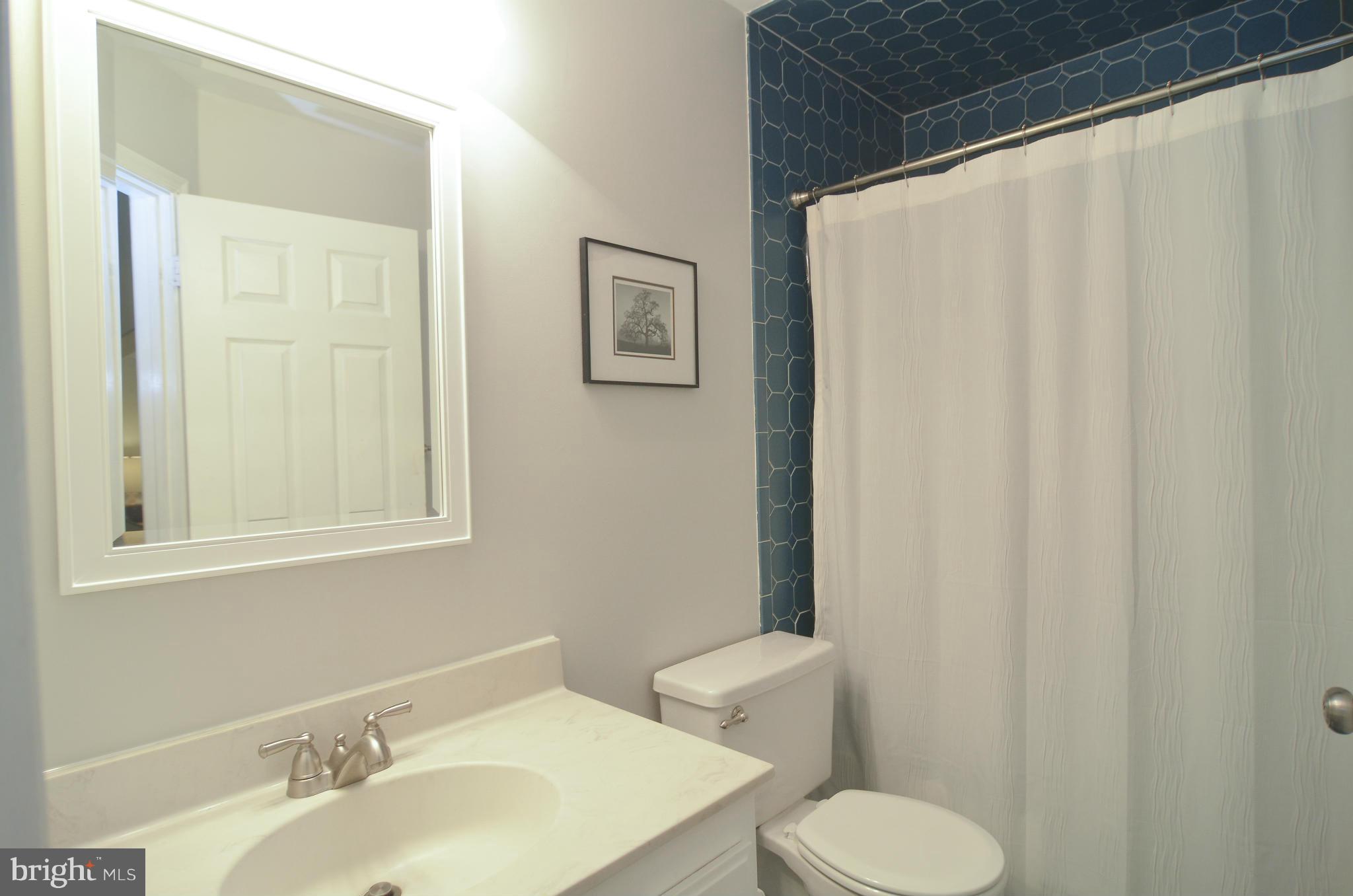 PINECREST - Residential