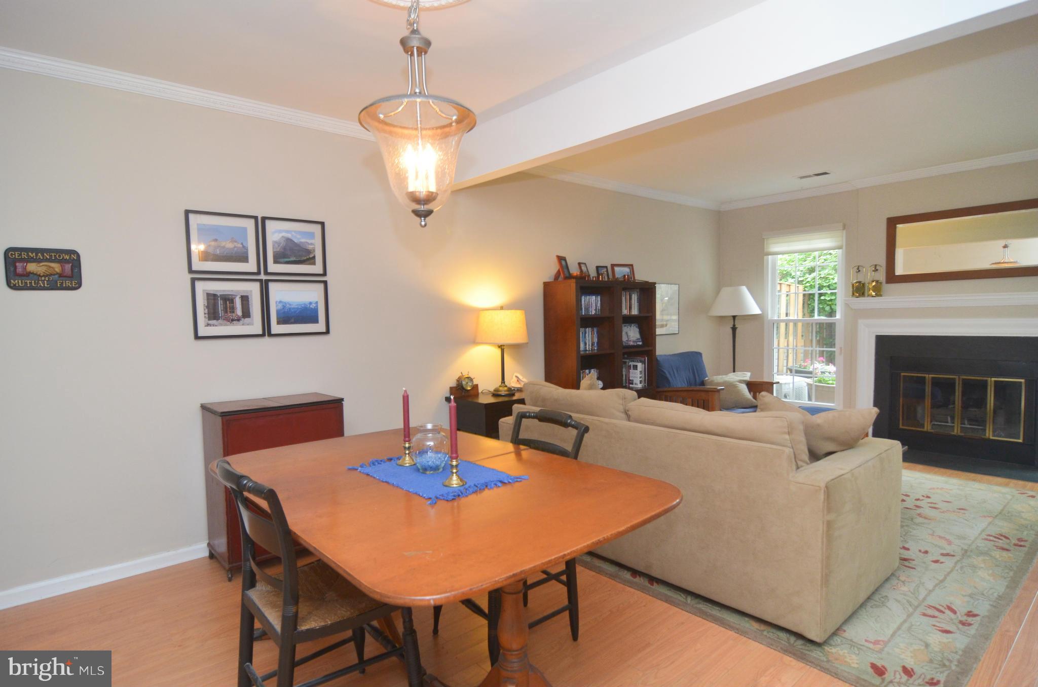 PINECREST - Residential