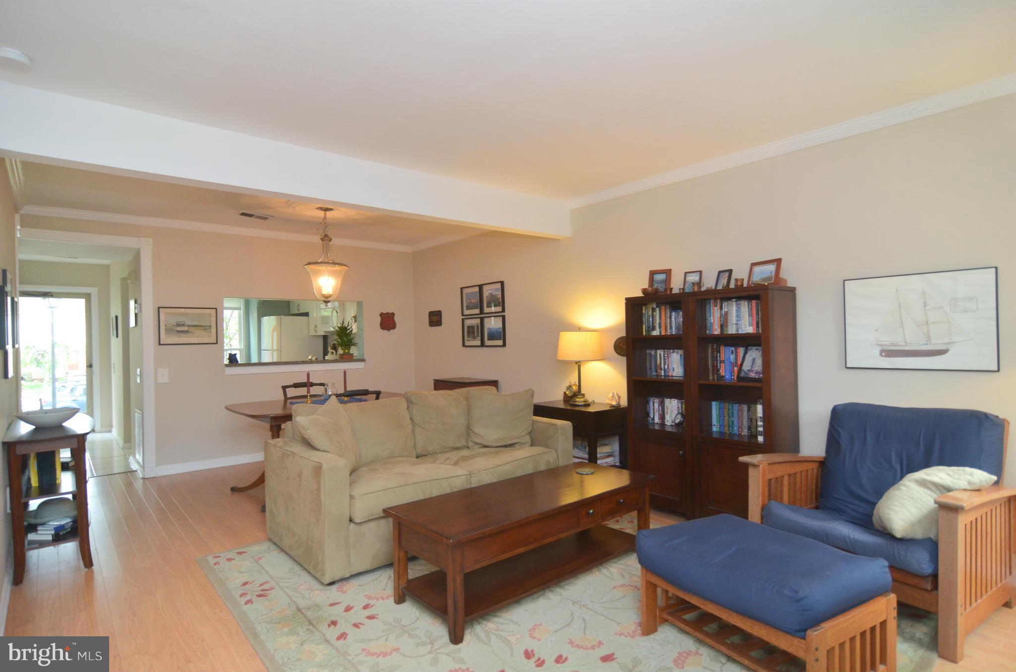 PINECREST - Residential