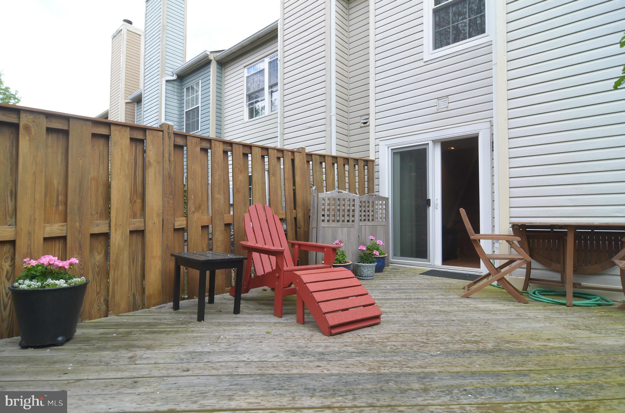 PINECREST - Residential