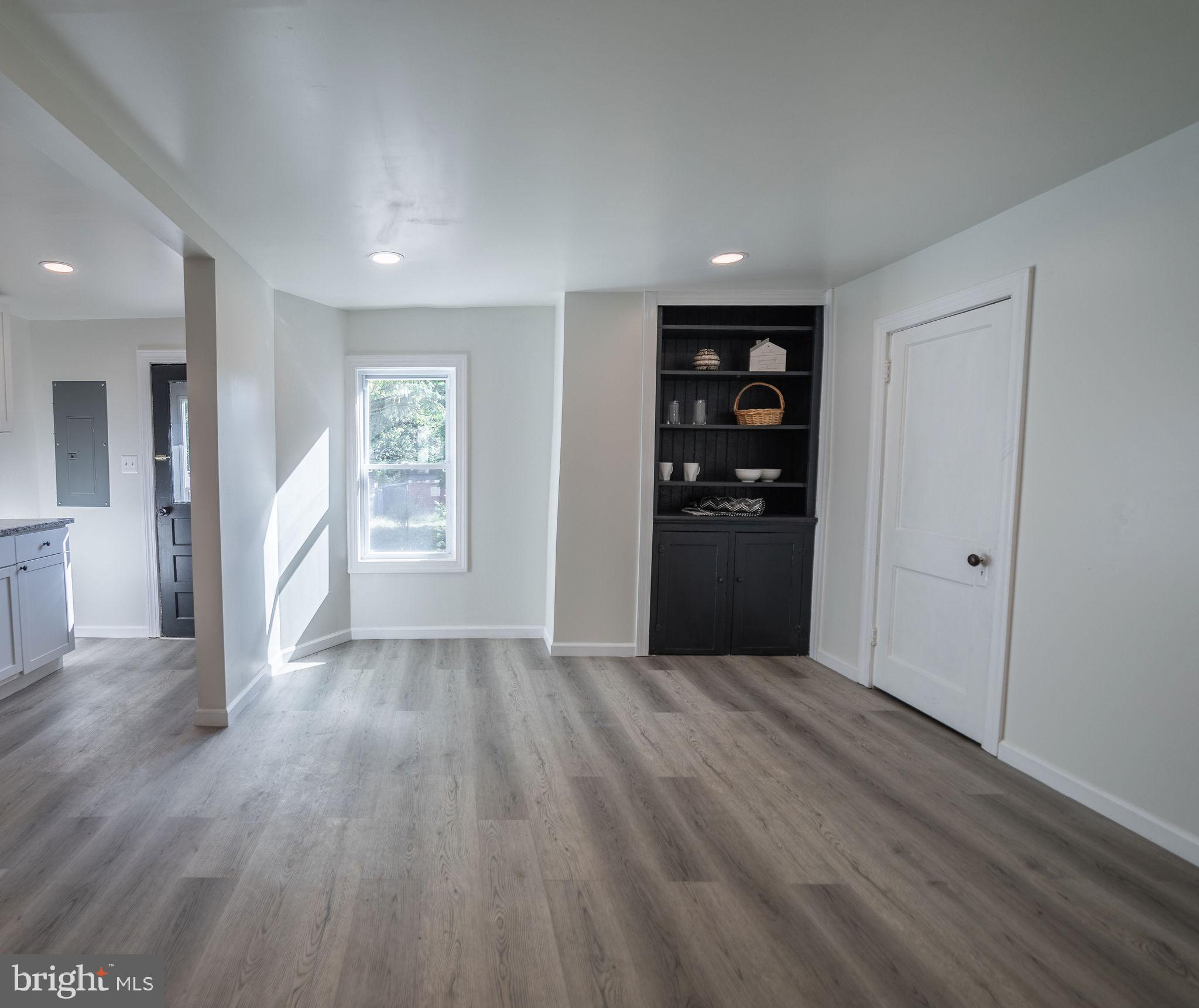 MARTINSBURG CITY - Residential