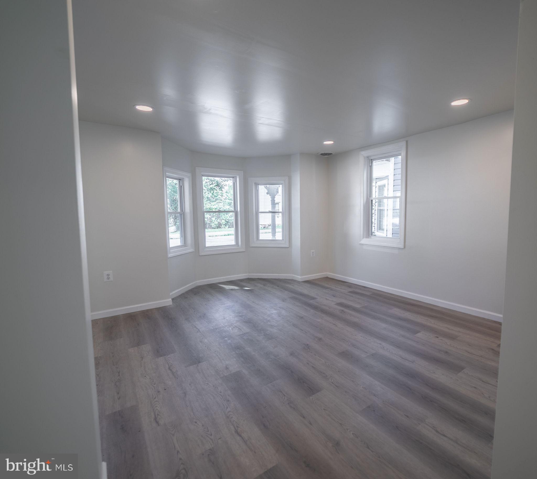 MARTINSBURG CITY - Residential