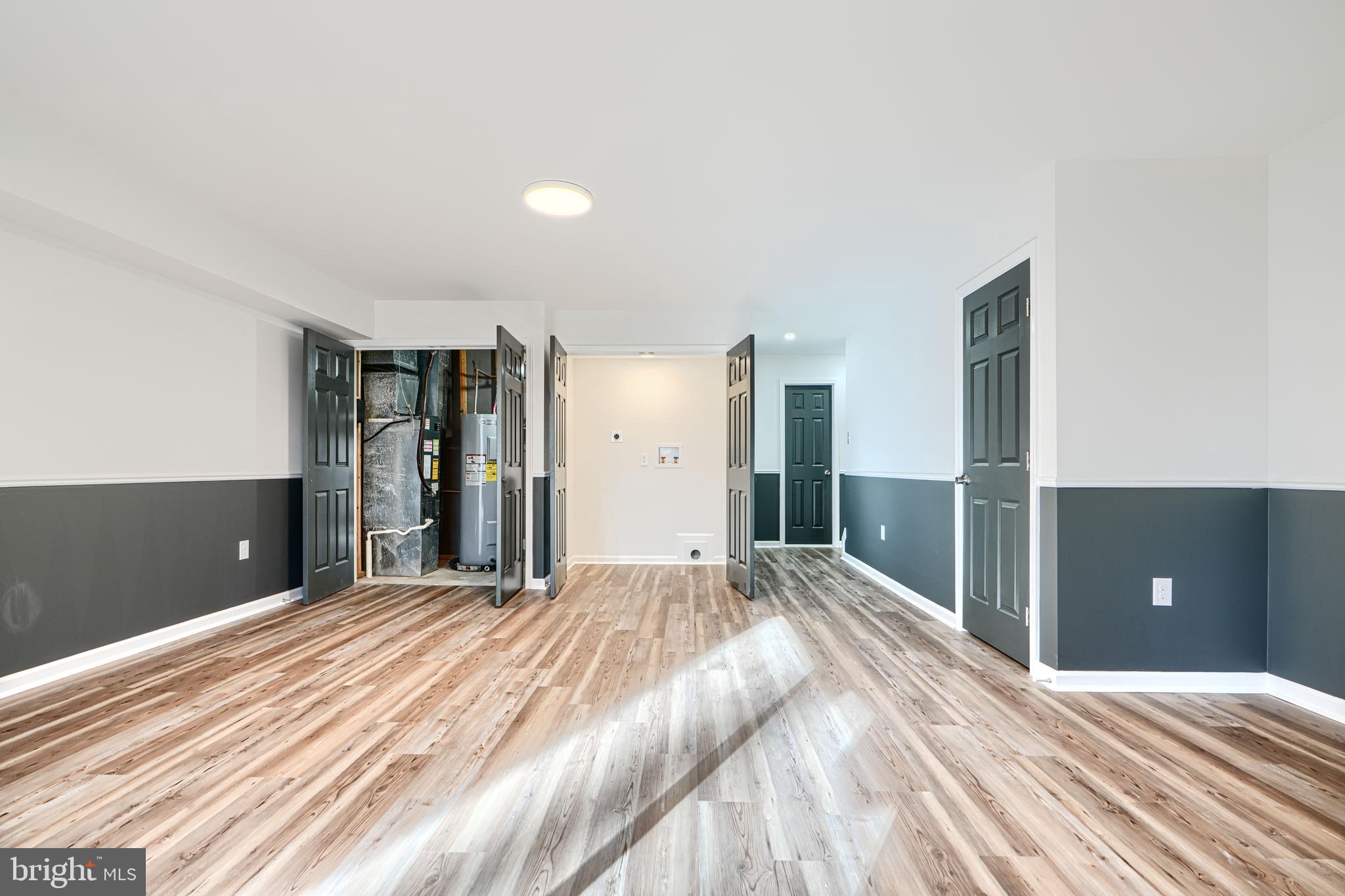 BRIERHILL ESTATES - Residential