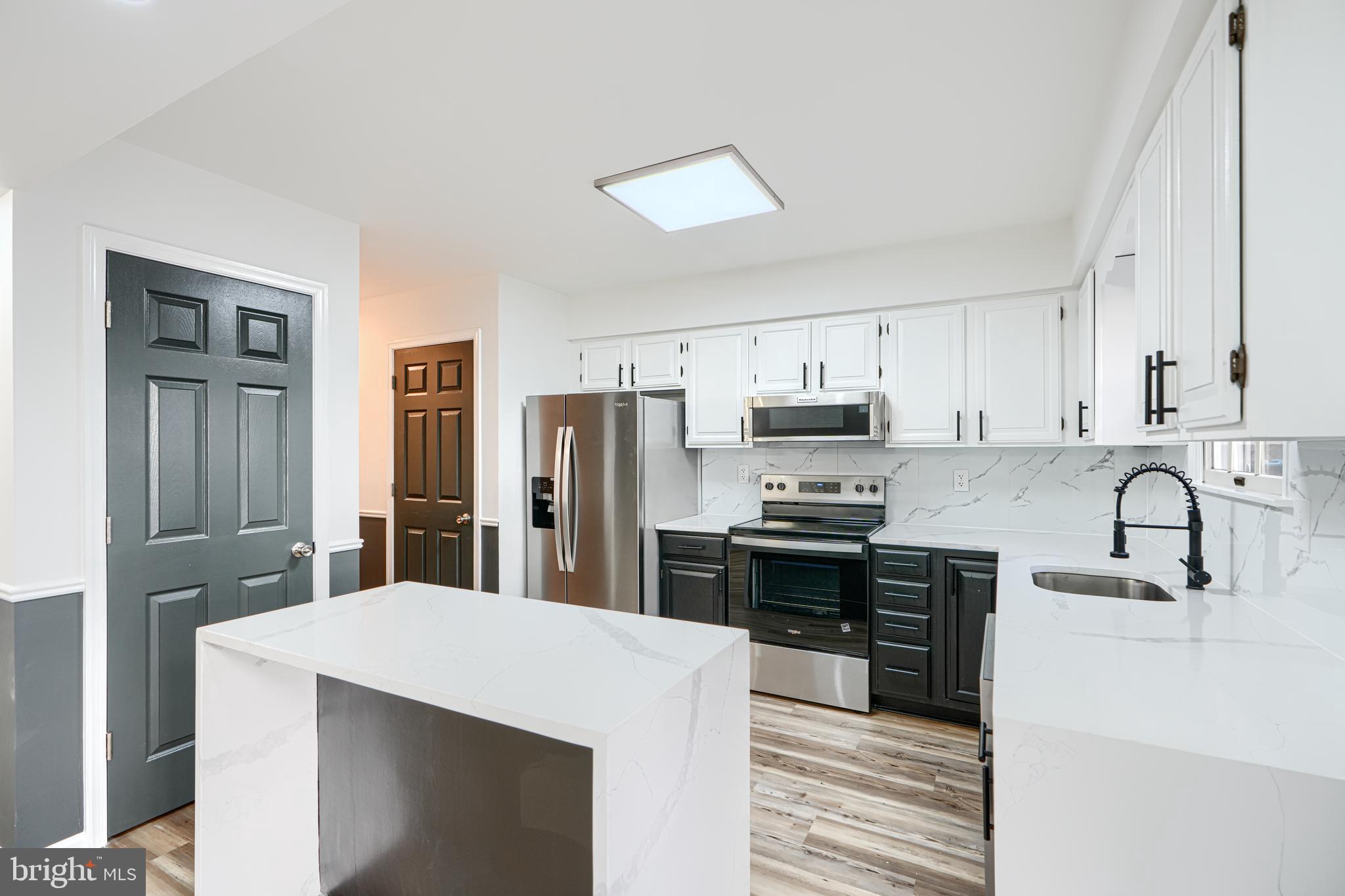 BRIERHILL ESTATES - Residential