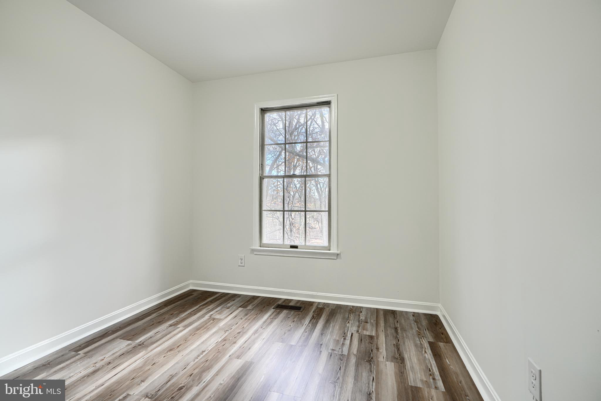 BRIERHILL ESTATES - Residential