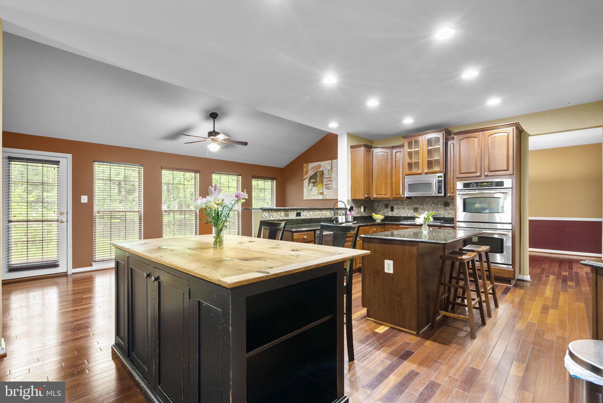 JASMYN WOODS - Residential